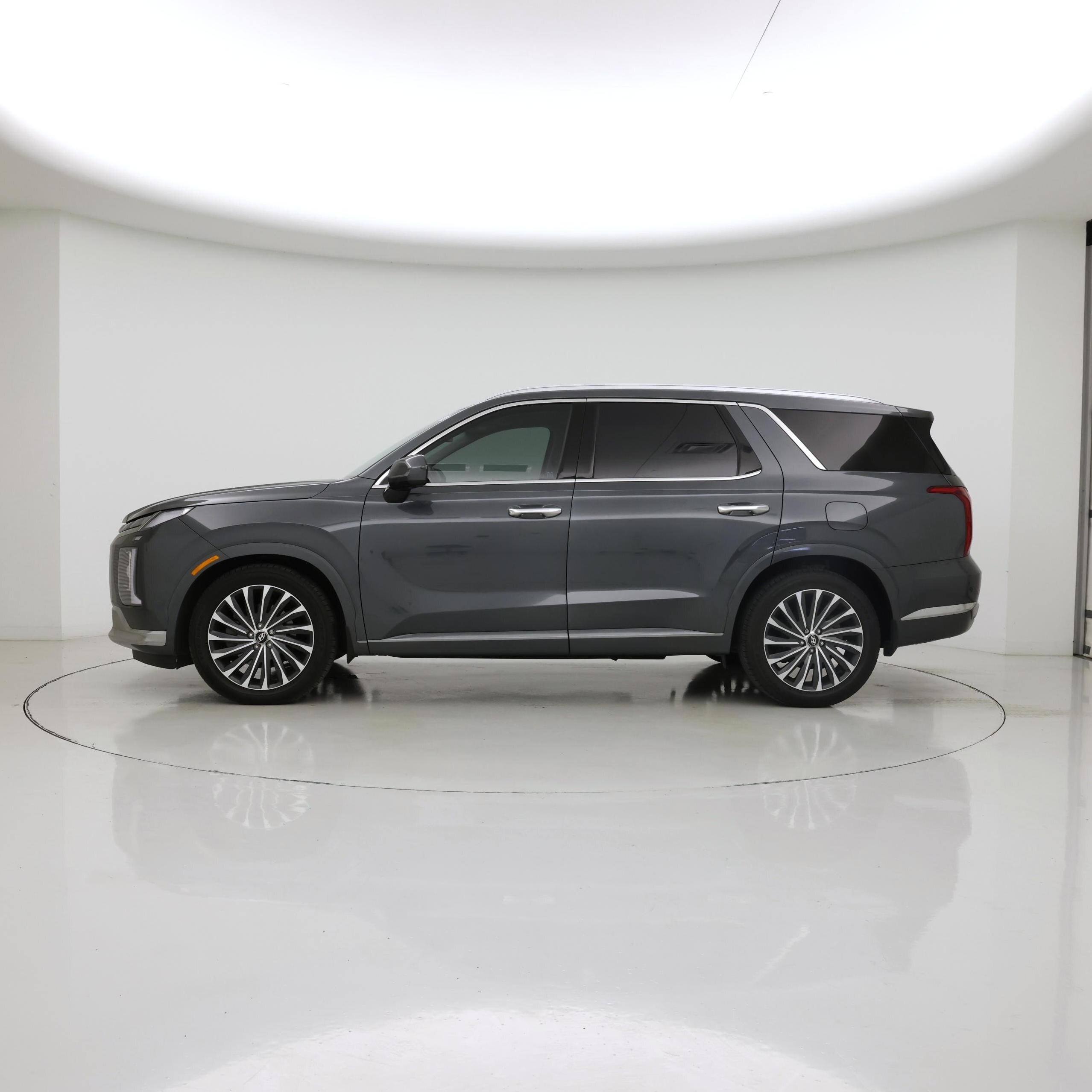 Thumbnail: 2023 Hyundai Palisade - 3
