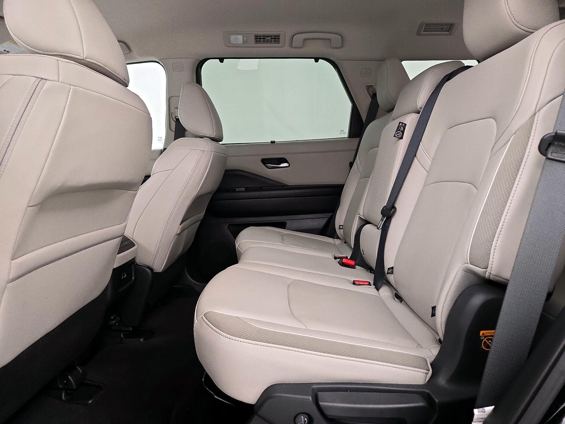 Thumbnail: 2025 Nissan Pathfinder - 20