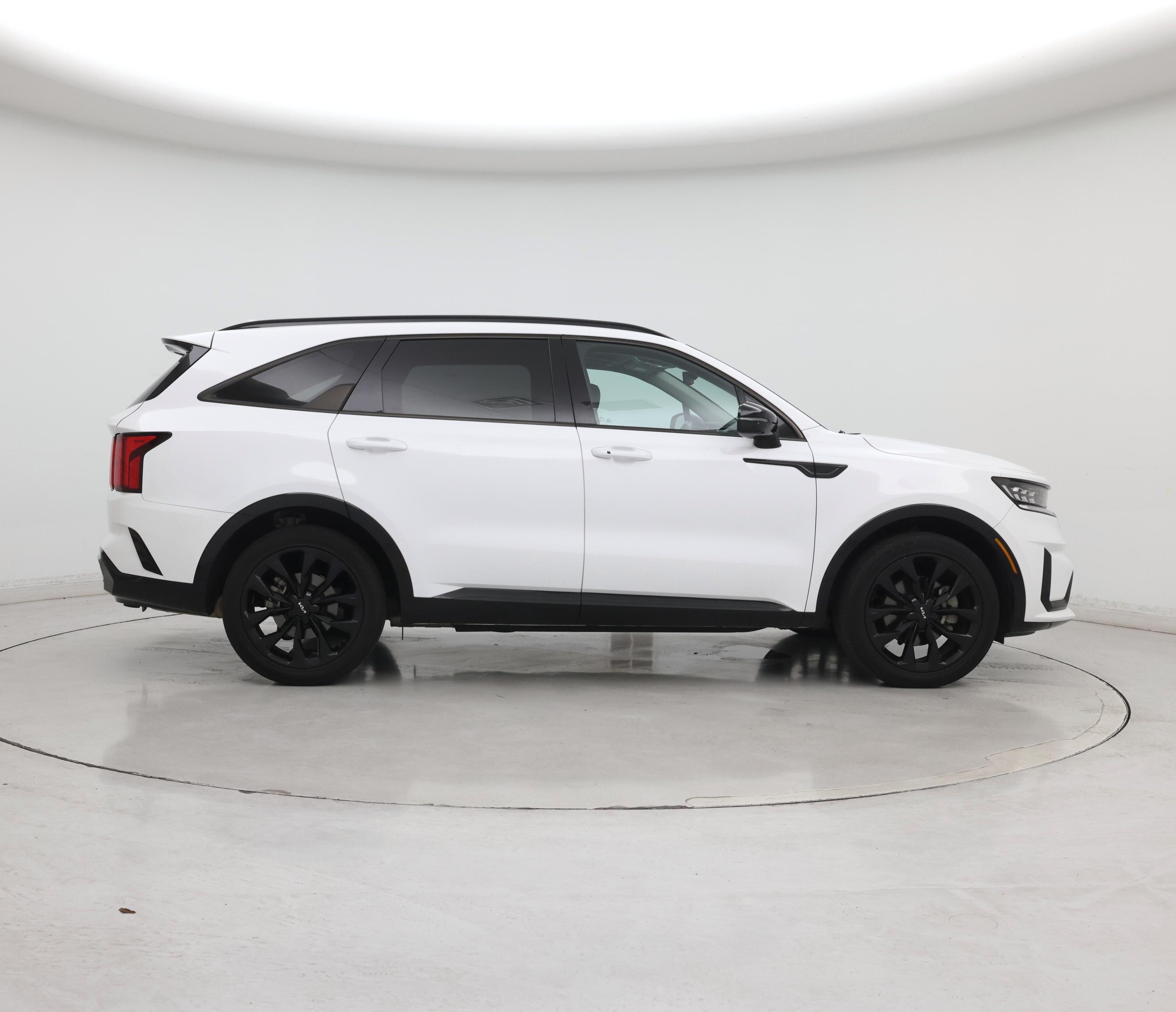 Thumbnail: 2023 Kia Sorento - 7