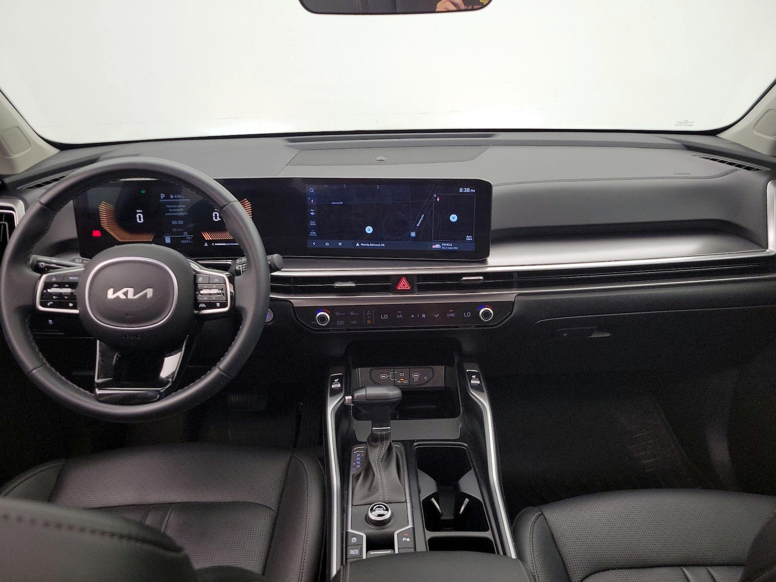 2024 Kia Sorento S - Photo 10