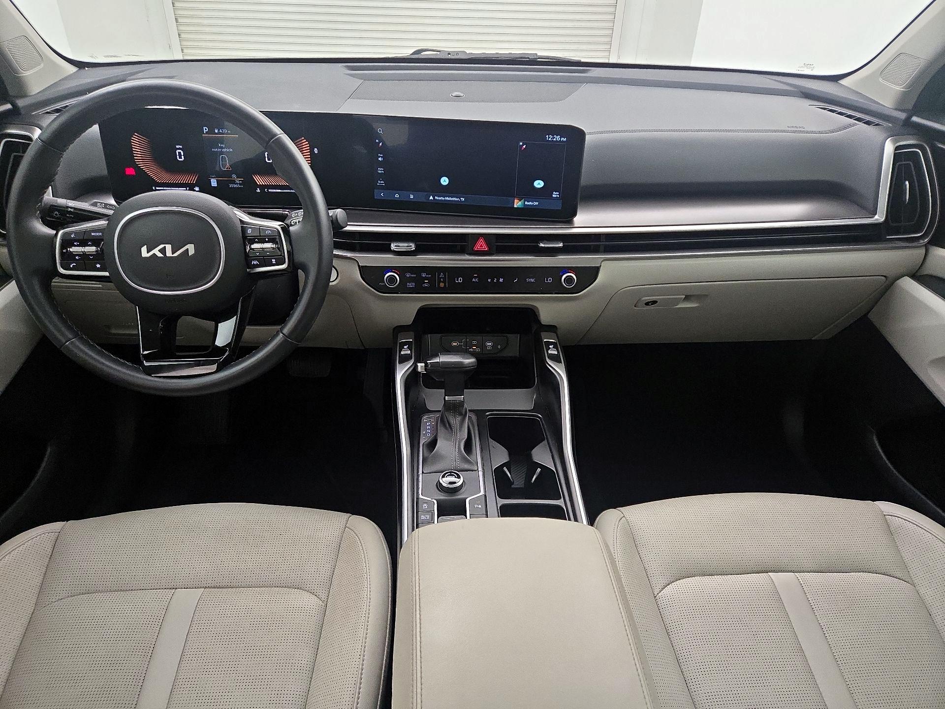 Thumbnail: 2024 Kia Sorento - 8