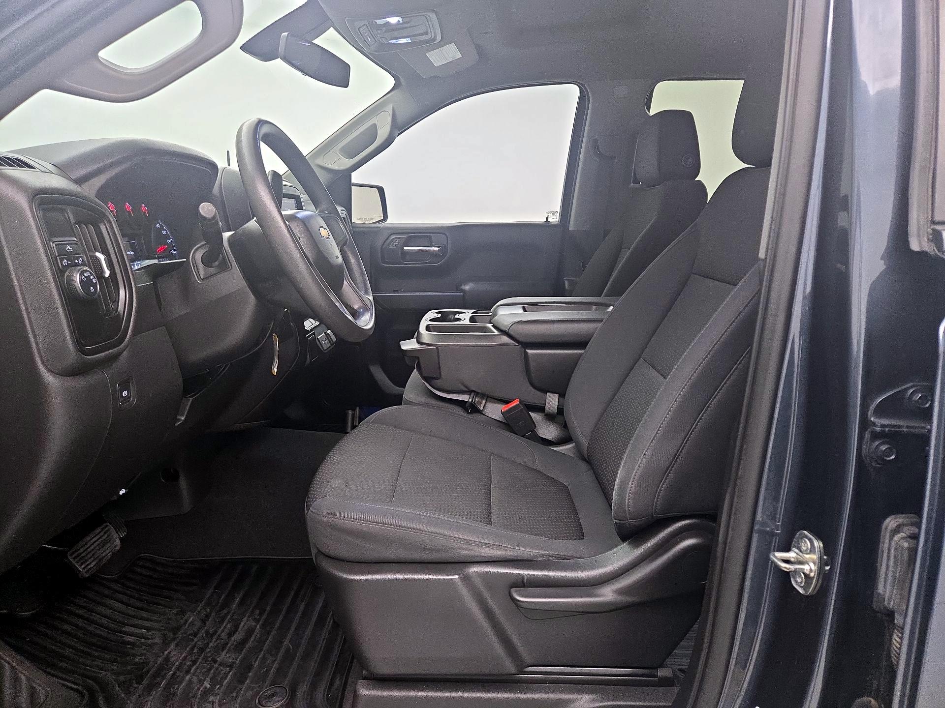 Thumbnail: 2021 Chevrolet Silverado 1500 - 11