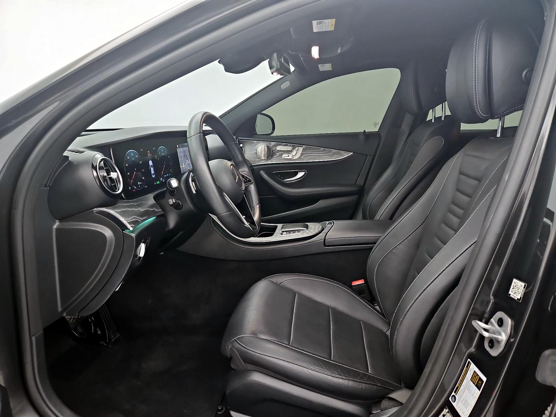 Thumbnail: 2021 Mercedes-Benz E-Class - 11