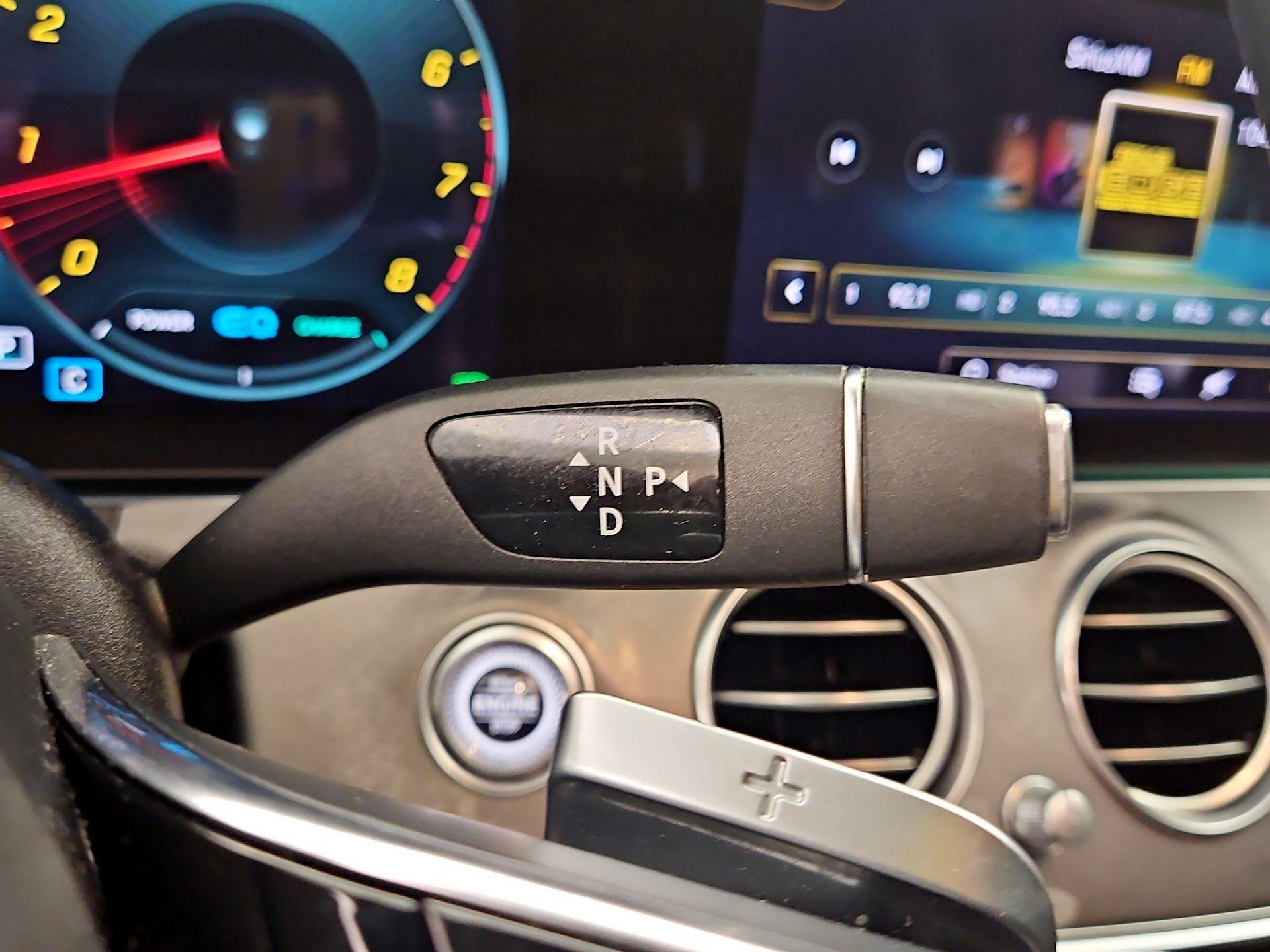 Thumbnail: 2021 Mercedes-Benz E-Class - 18