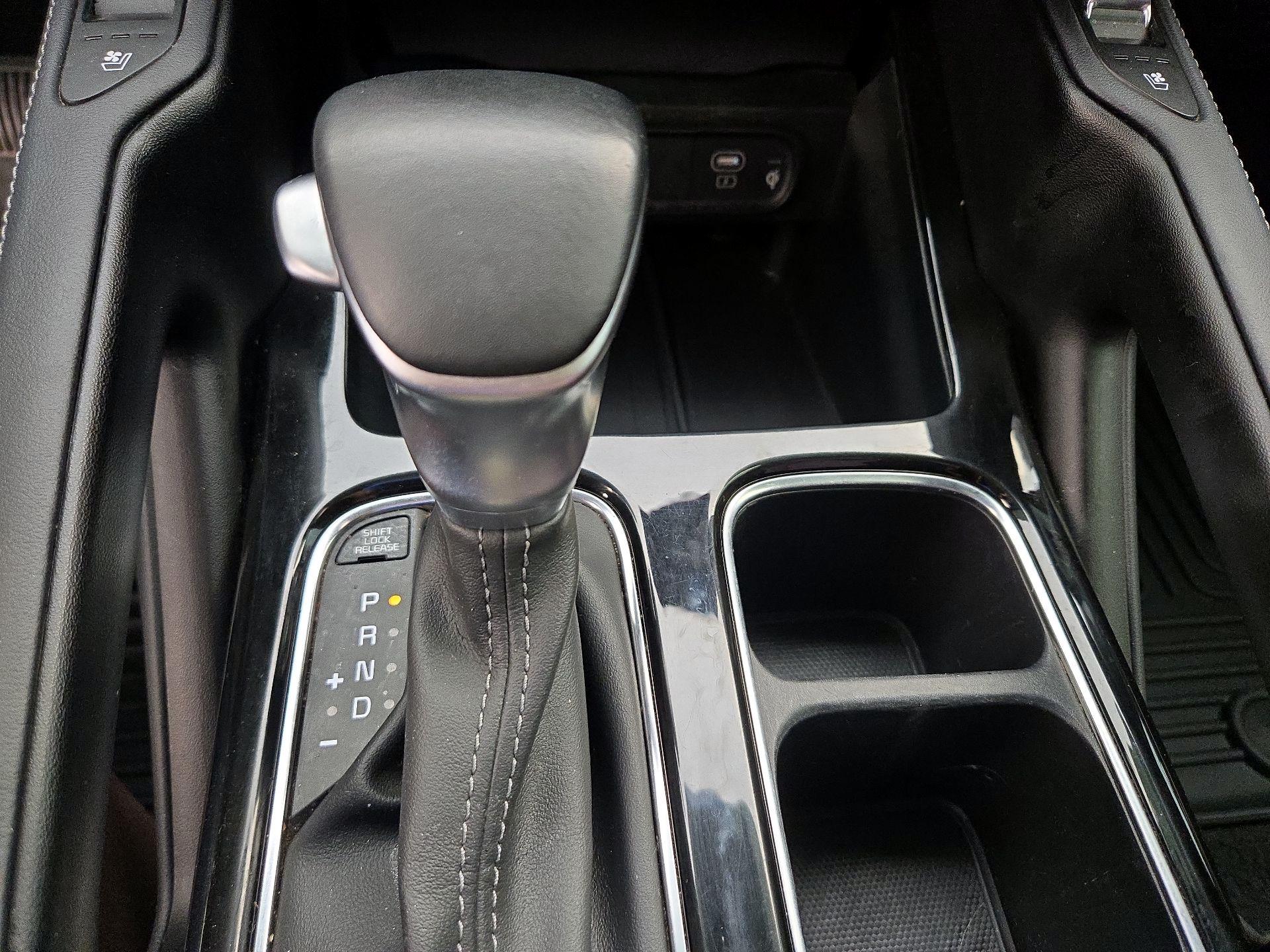 Thumbnail: 2024 Kia Telluride - 18