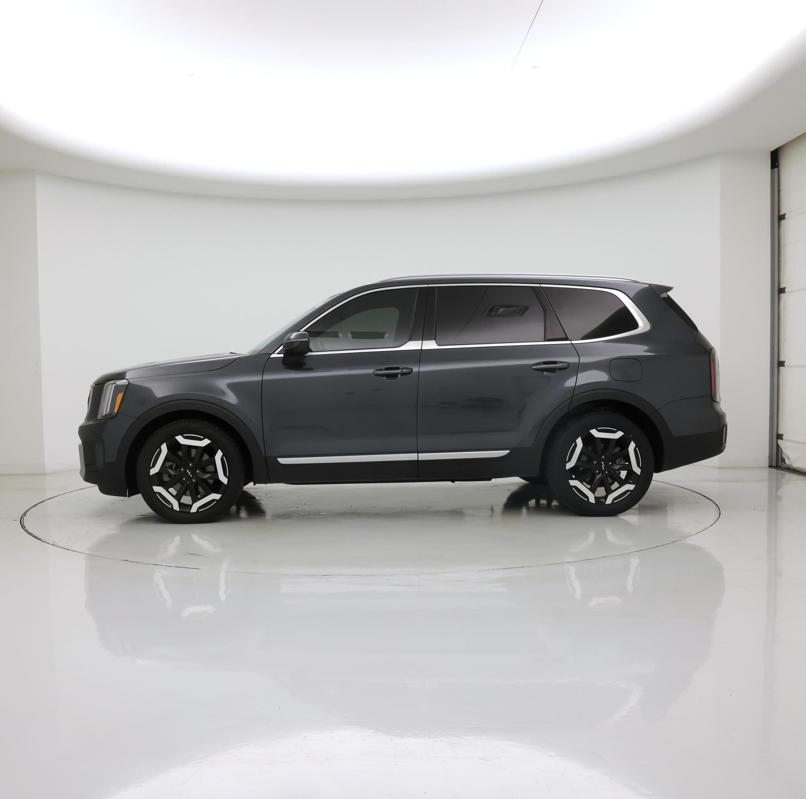 Thumbnail: 2024 Kia Telluride - 3
