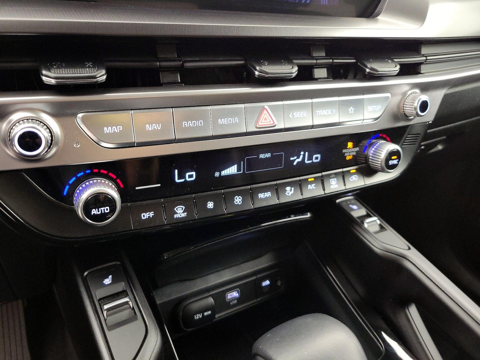 2025 Kia Telluride S - Photo 18