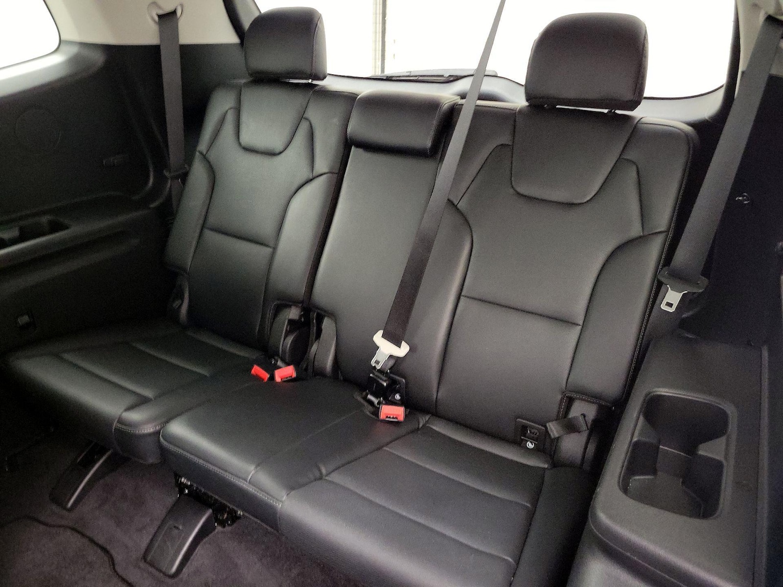 2025 Kia Telluride S - Photo 23