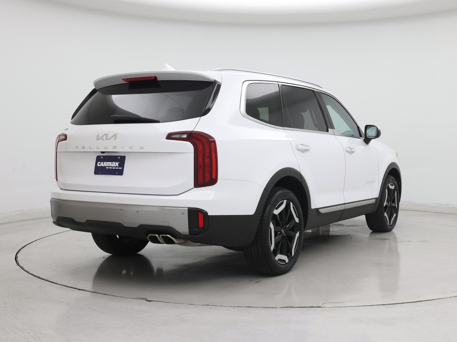 2025 Kia Telluride S - Photo 9