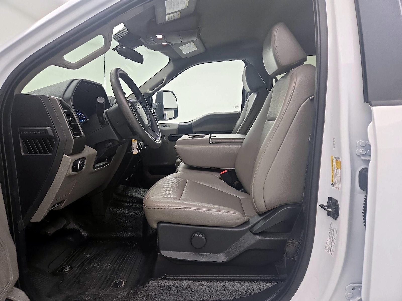 2022 Ford F-250 Super Duty XL - Photo 13