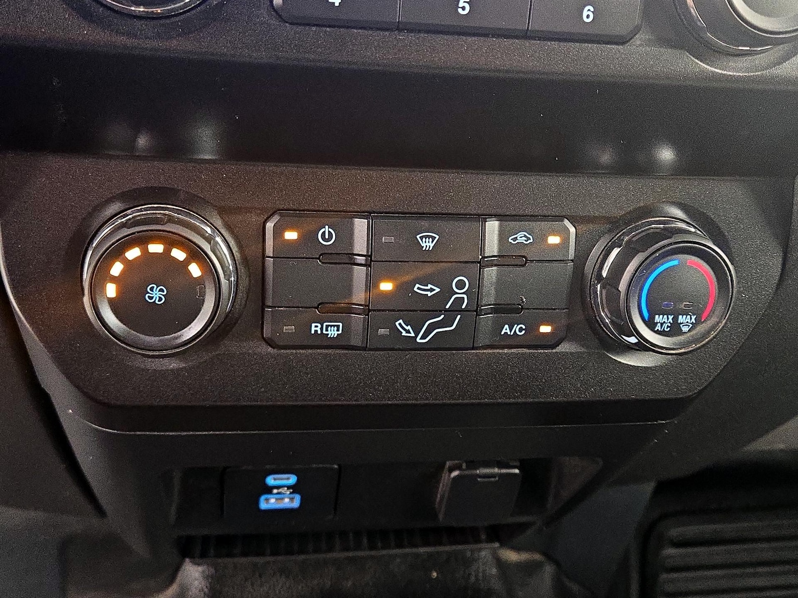 2022 Ford F-250 Super Duty XL - Photo 17