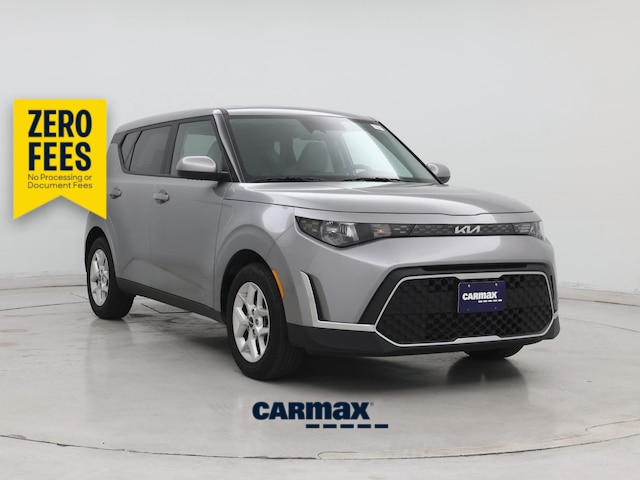Gray 2025 Kia Soul SUV / Crossover Front-Wheel Drive Automatic