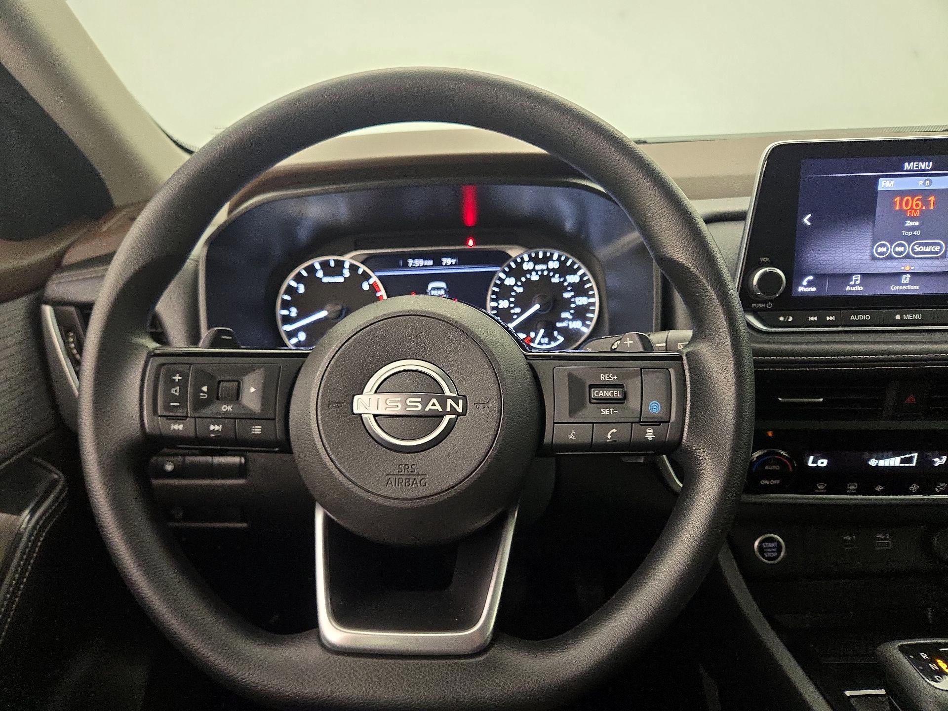 Thumbnail: 2023 Nissan Rogue - 10