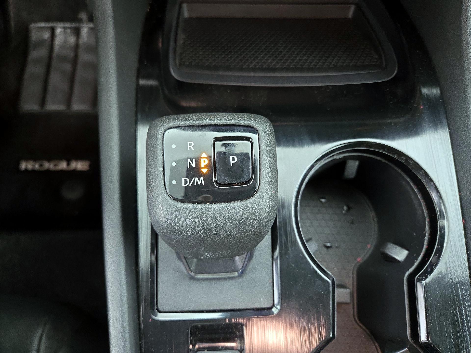 Thumbnail: 2023 Nissan Rogue - 17