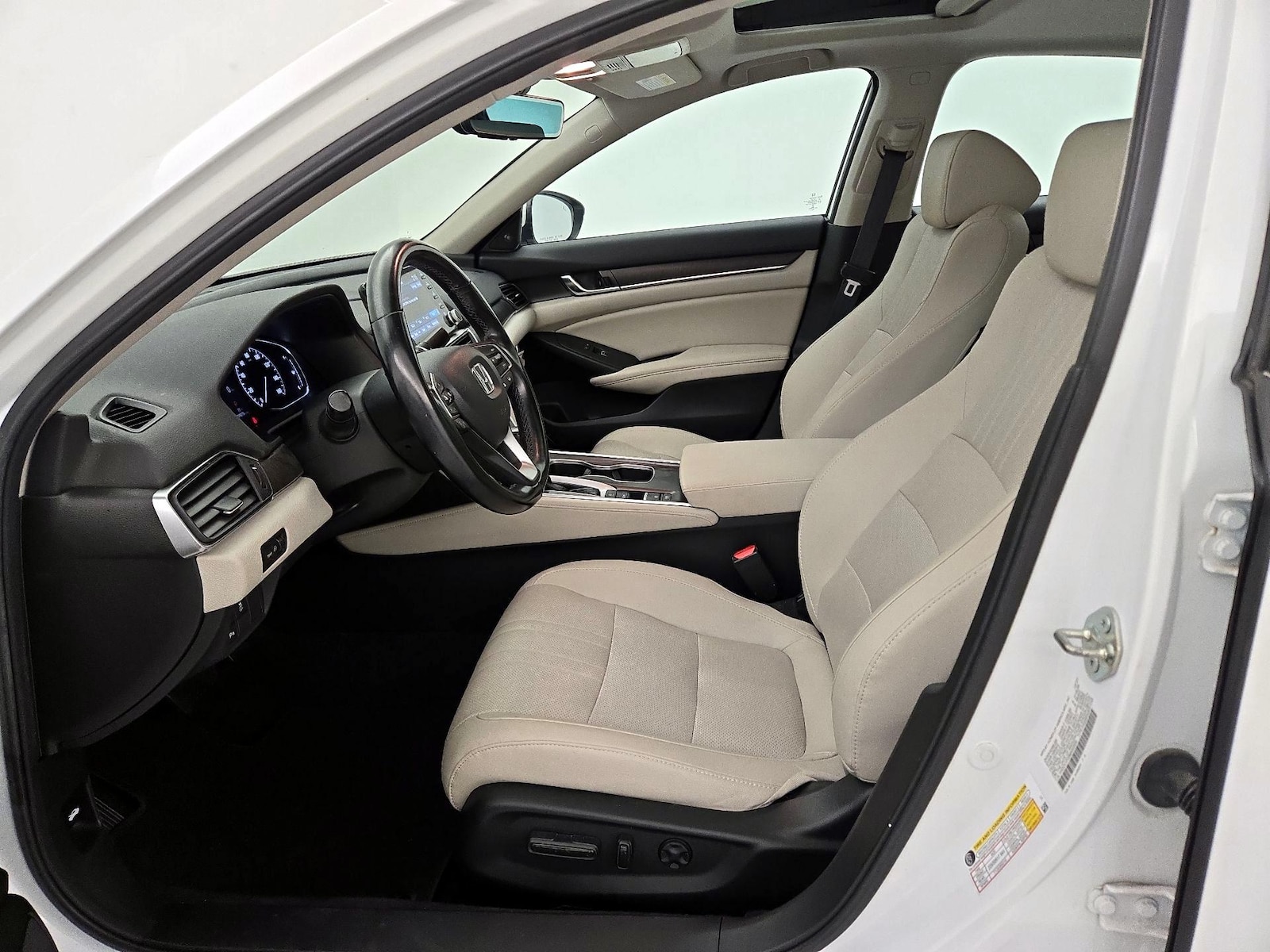 2021 Honda Accord EX-L - Photo 12