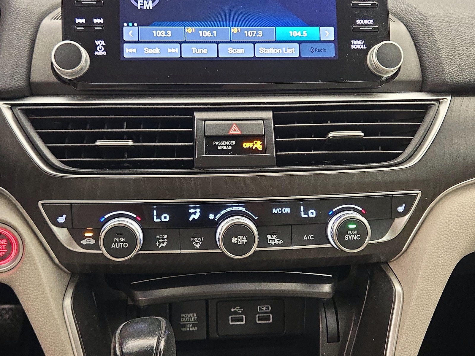 2021 Honda Accord EX-L - Photo 17