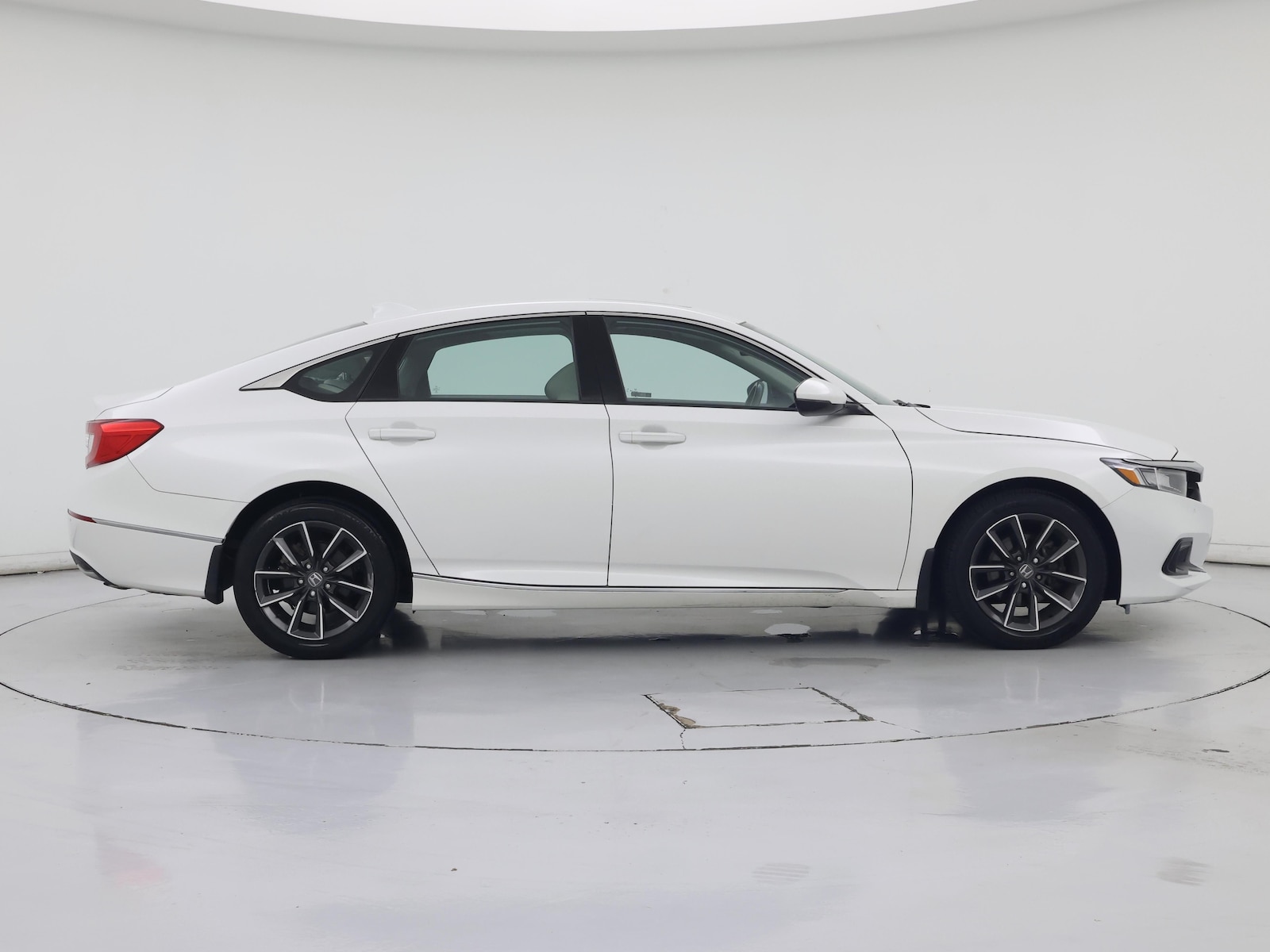 2021 Honda Accord EX-L - Photo 8