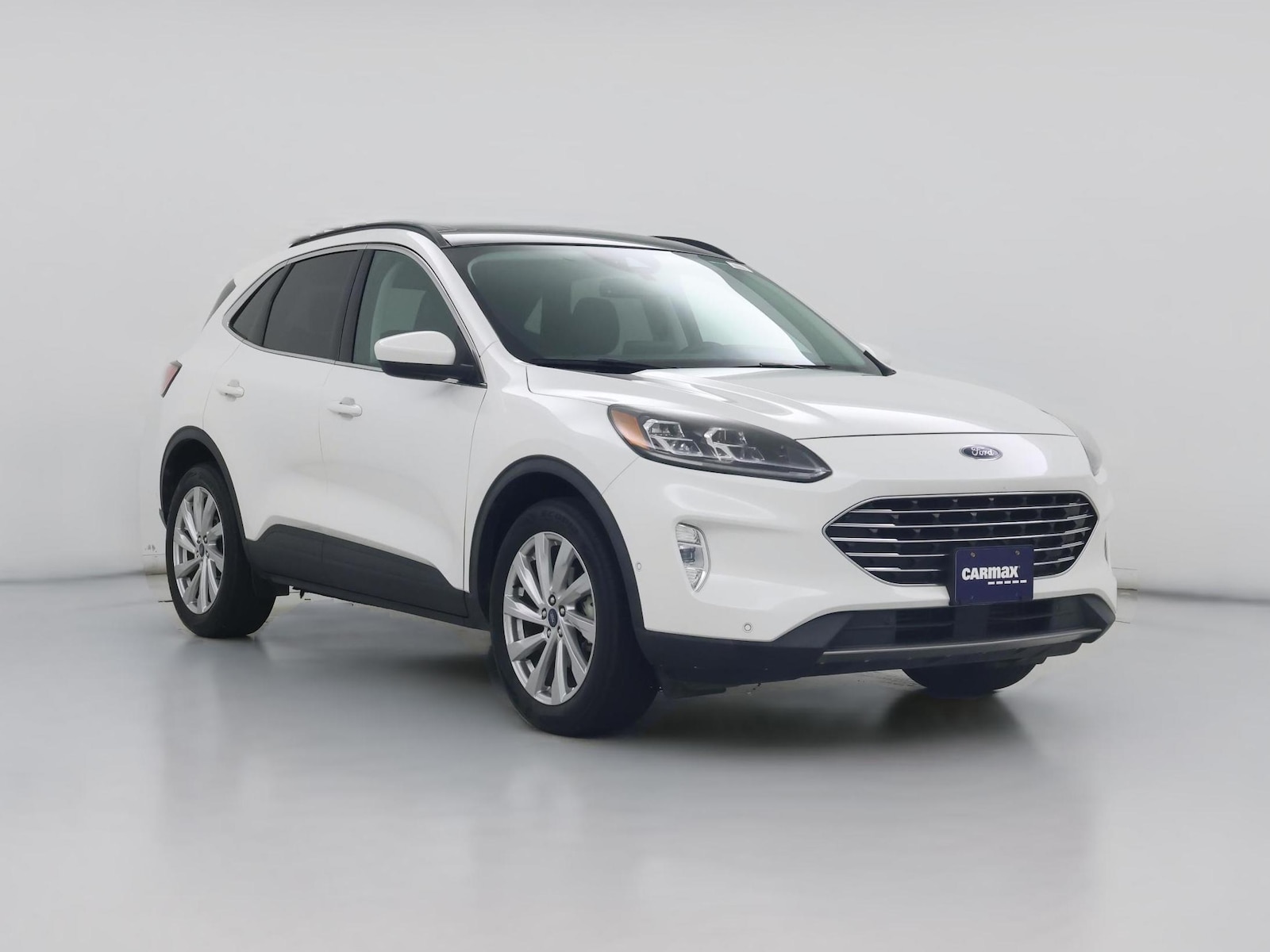 2022 Ford Escape Titanium - Photo 1