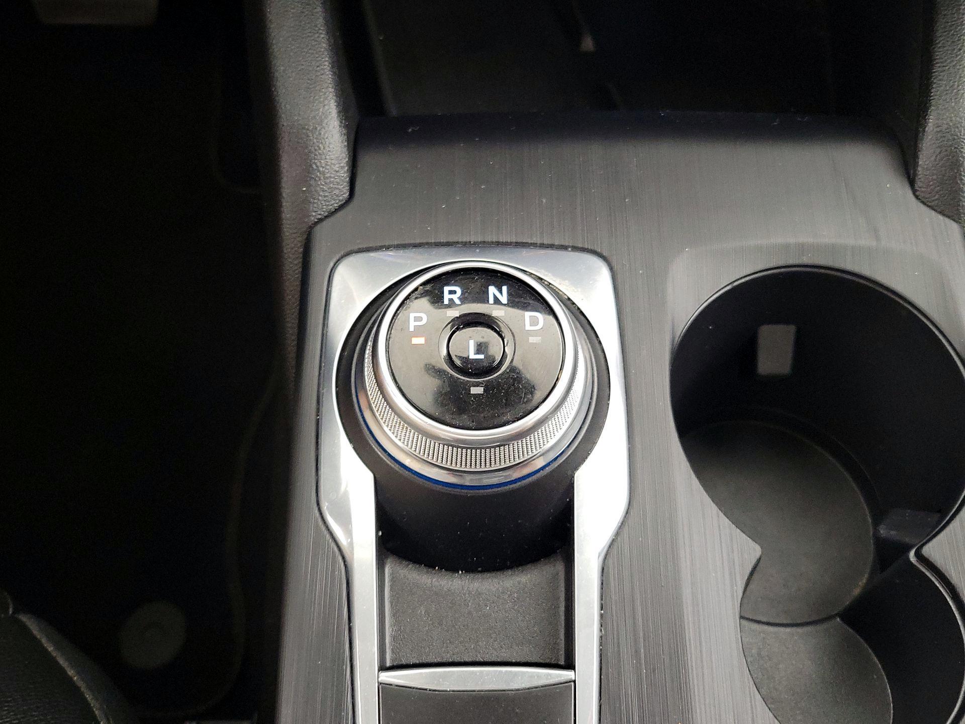 Thumbnail: 2022 Ford Escape - 17