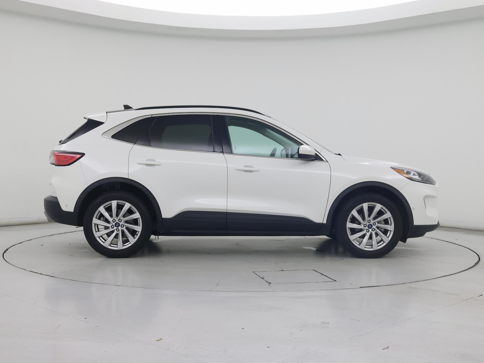2022 Ford Escape Titanium - Photo 8