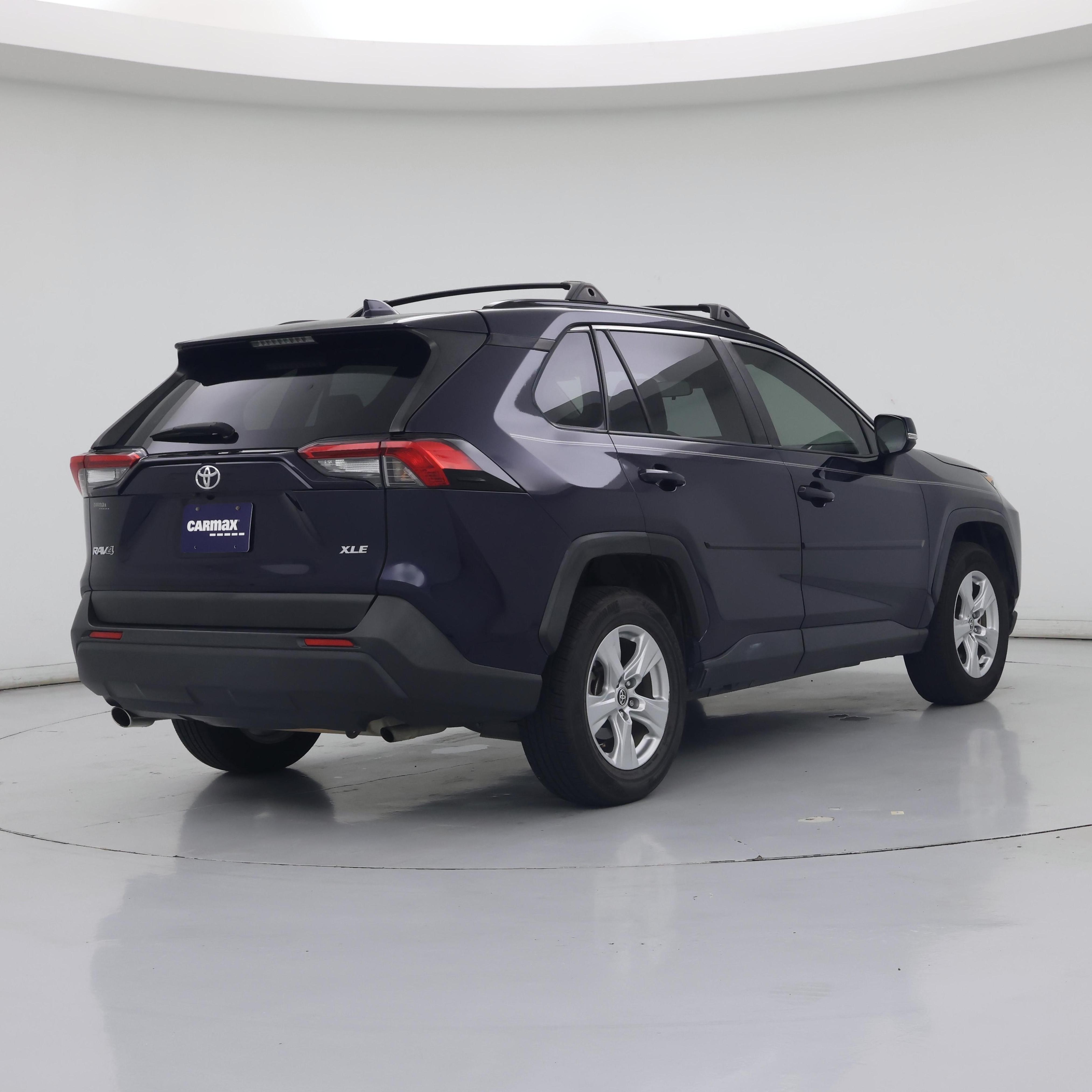 Thumbnail: 2020 Toyota RAV4 - 8