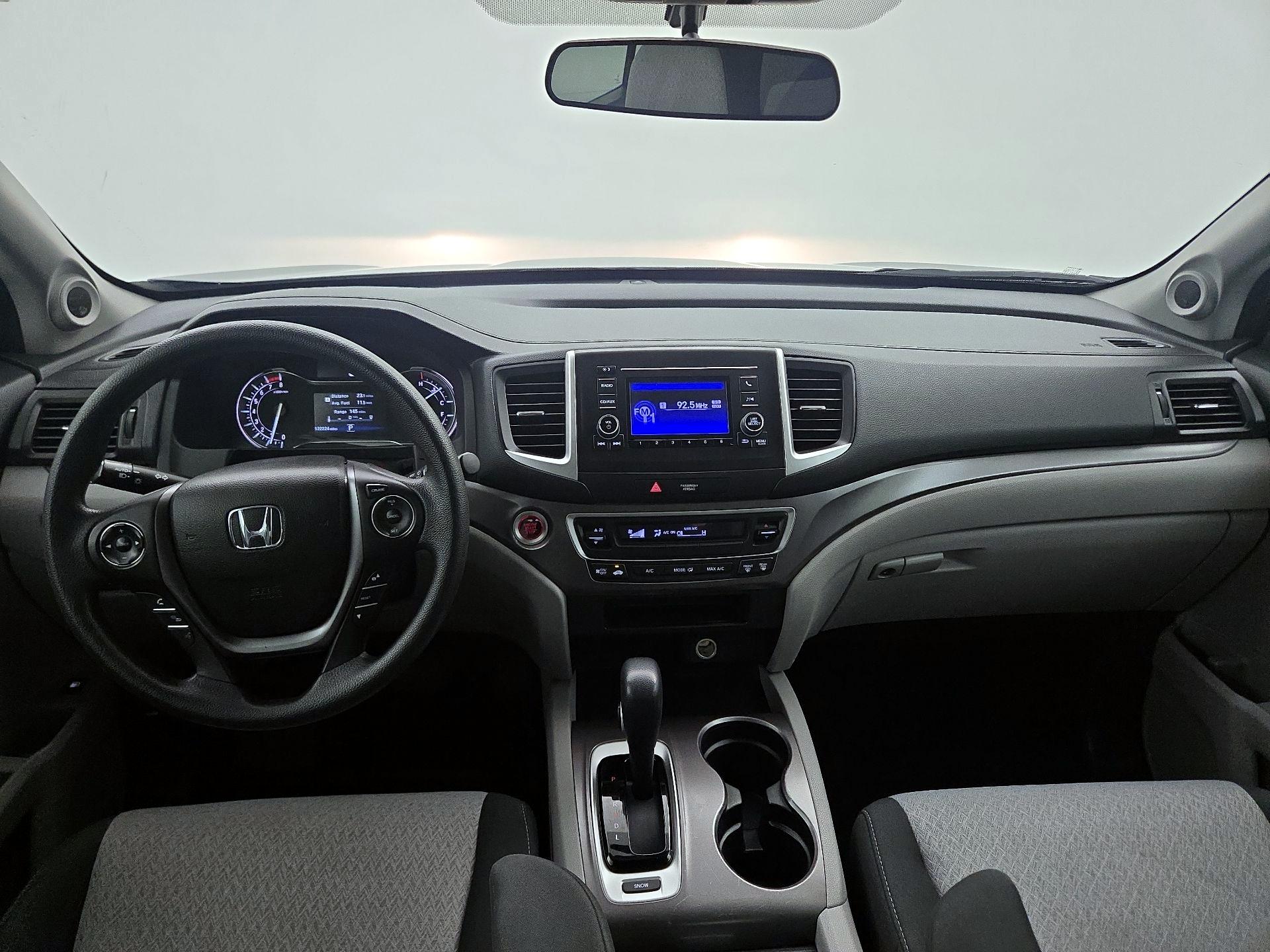 Thumbnail: 2017 Honda Ridgeline - 9