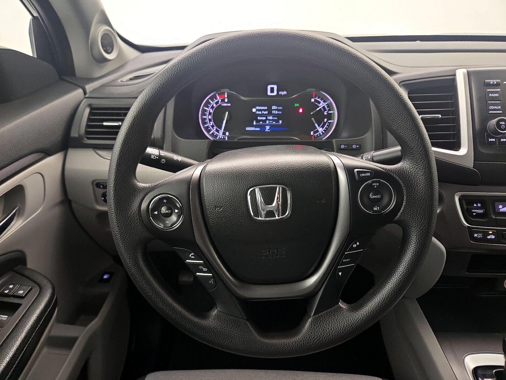 Thumbnail: 2017 Honda Ridgeline - 10