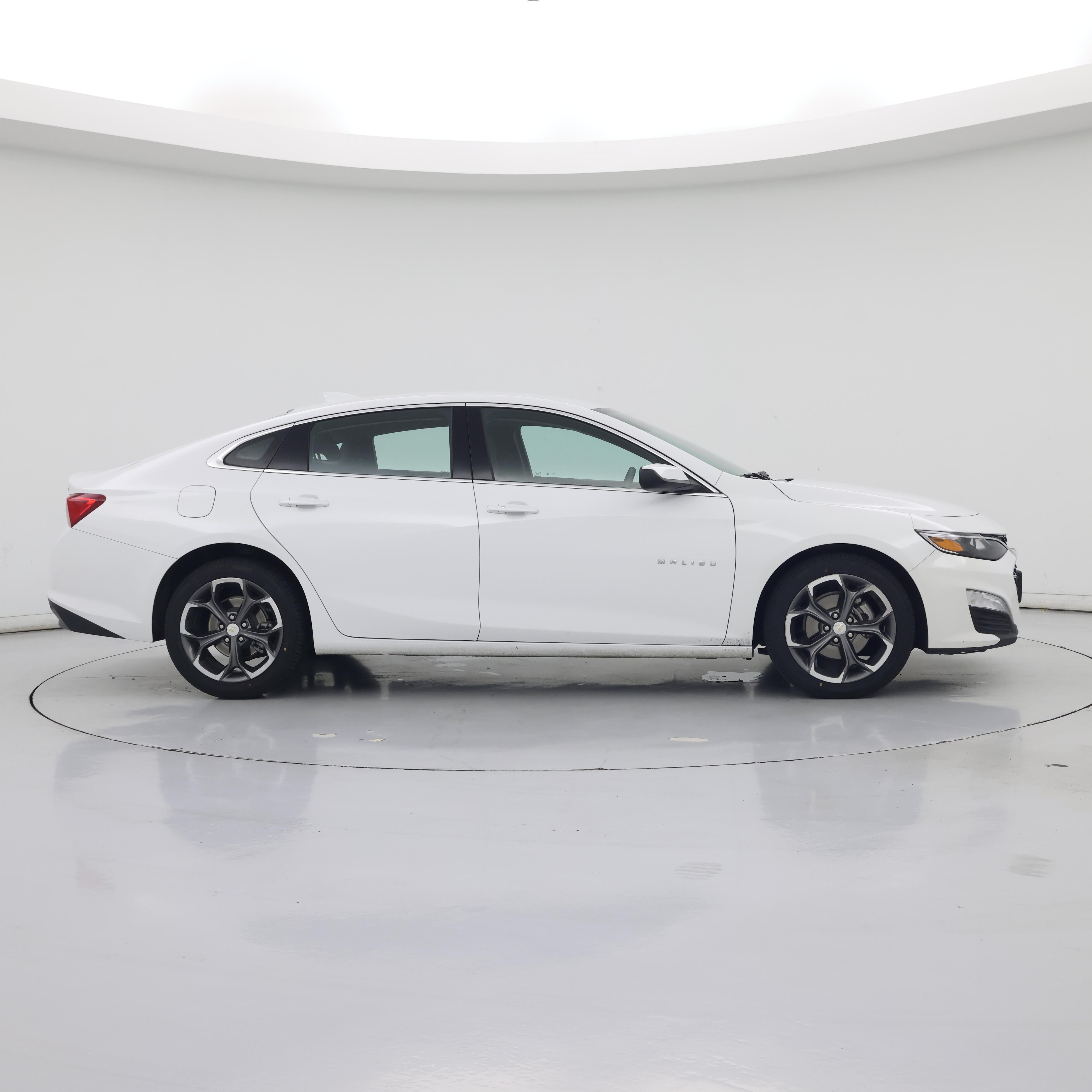 Thumbnail: 2024 Chevrolet Malibu - 7