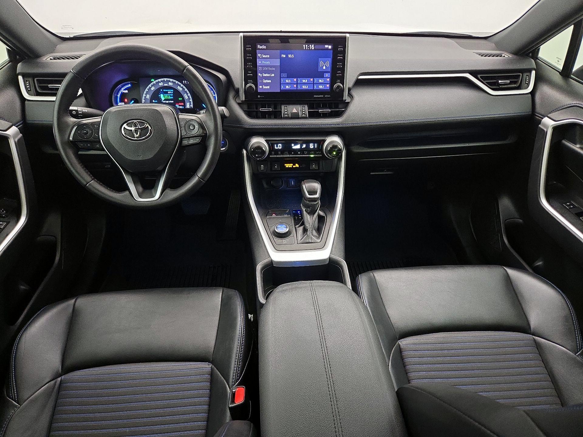 Thumbnail: 2022 Toyota RAV4 - 9