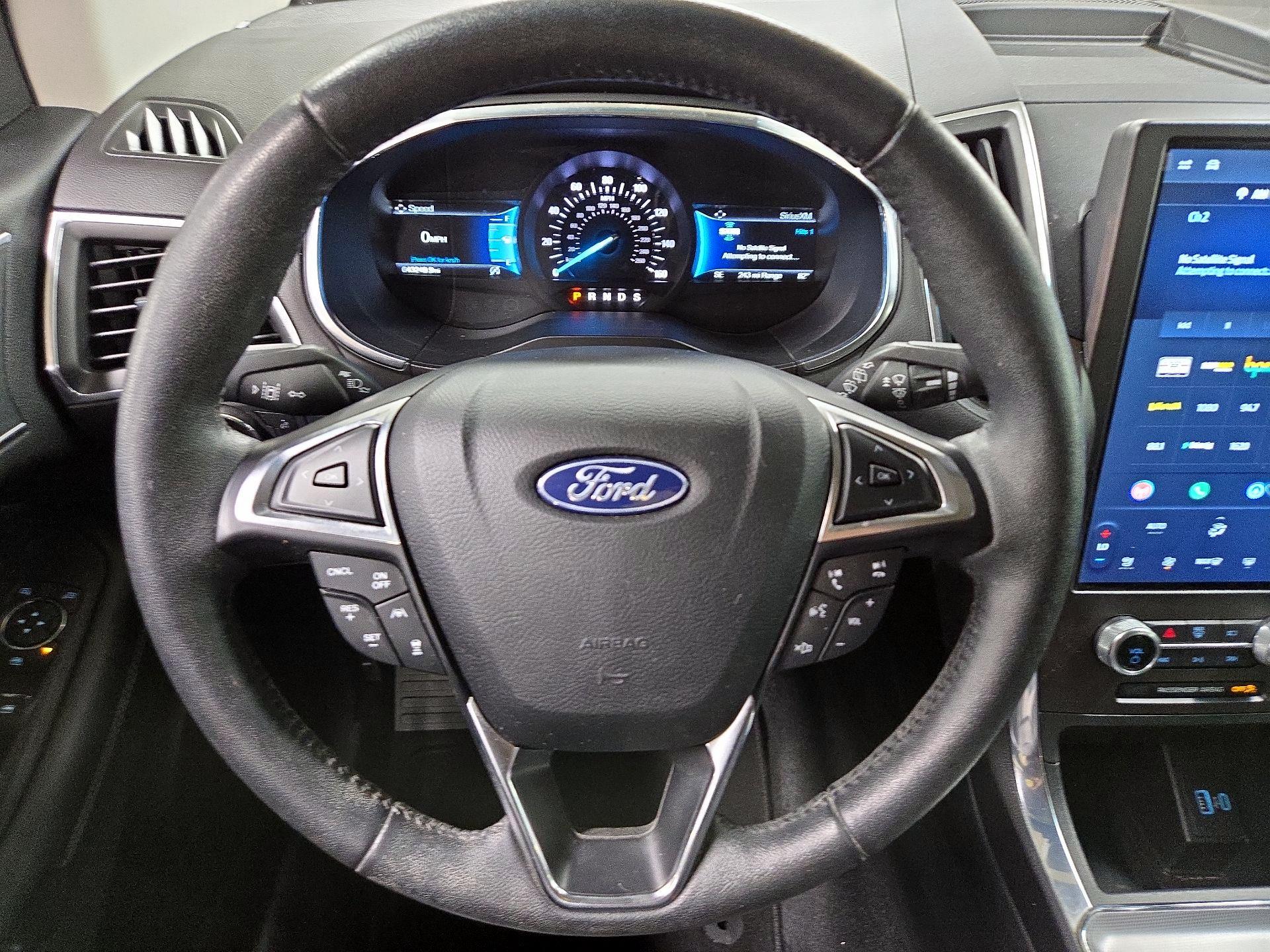 Thumbnail: 2021 Ford Edge - 10