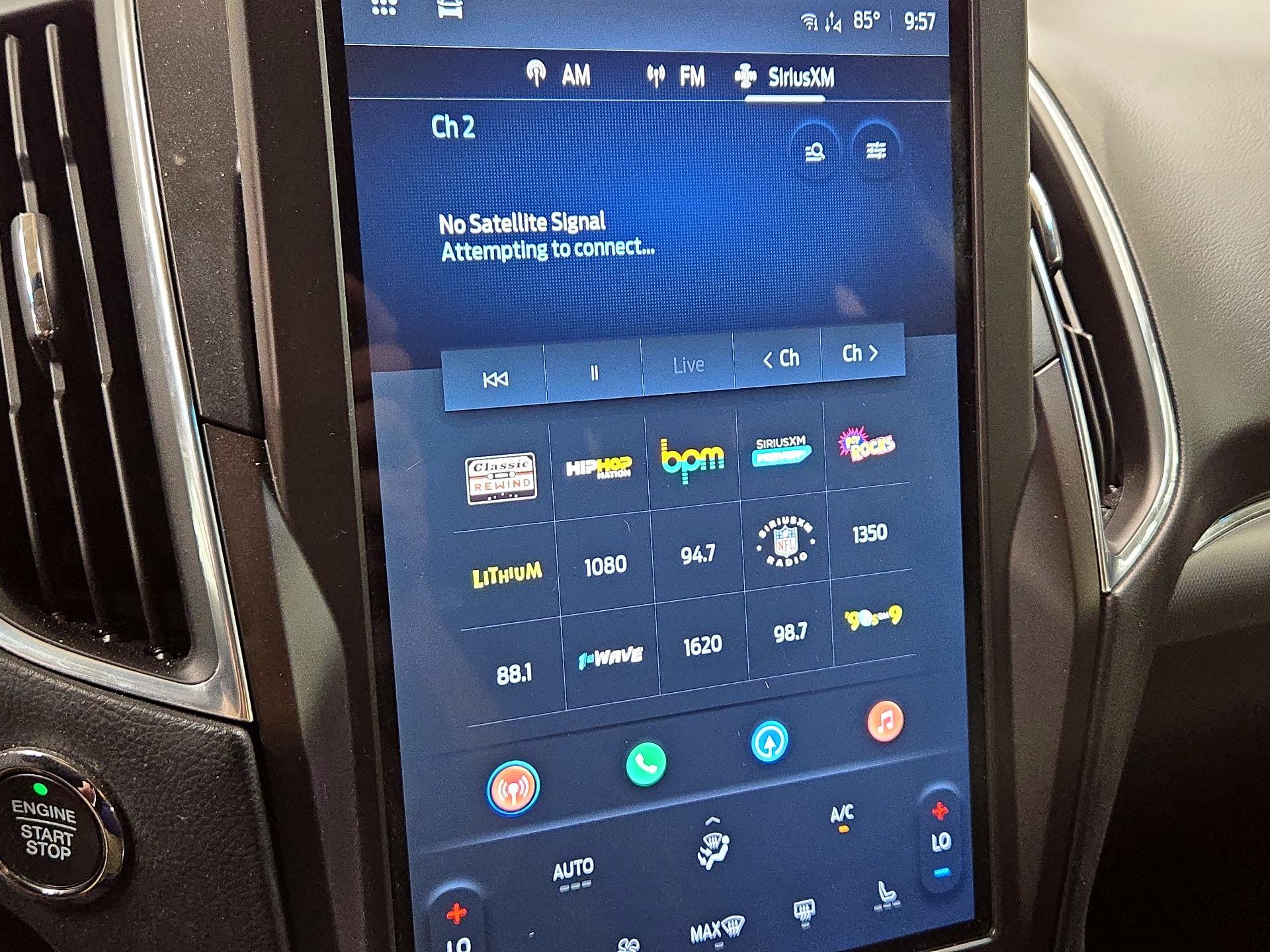 Thumbnail: 2021 Ford Edge - 16