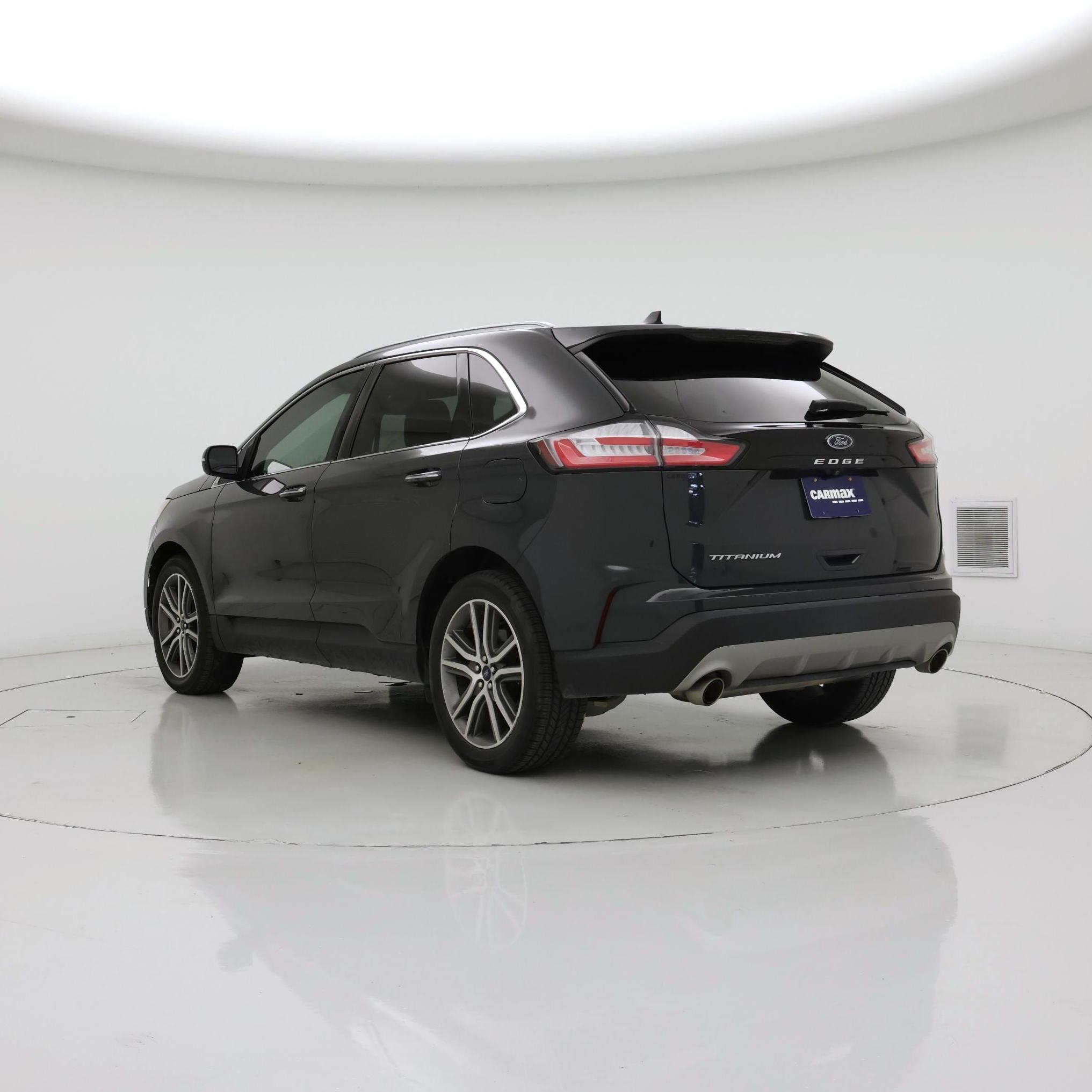 Thumbnail: 2021 Ford Edge - 2