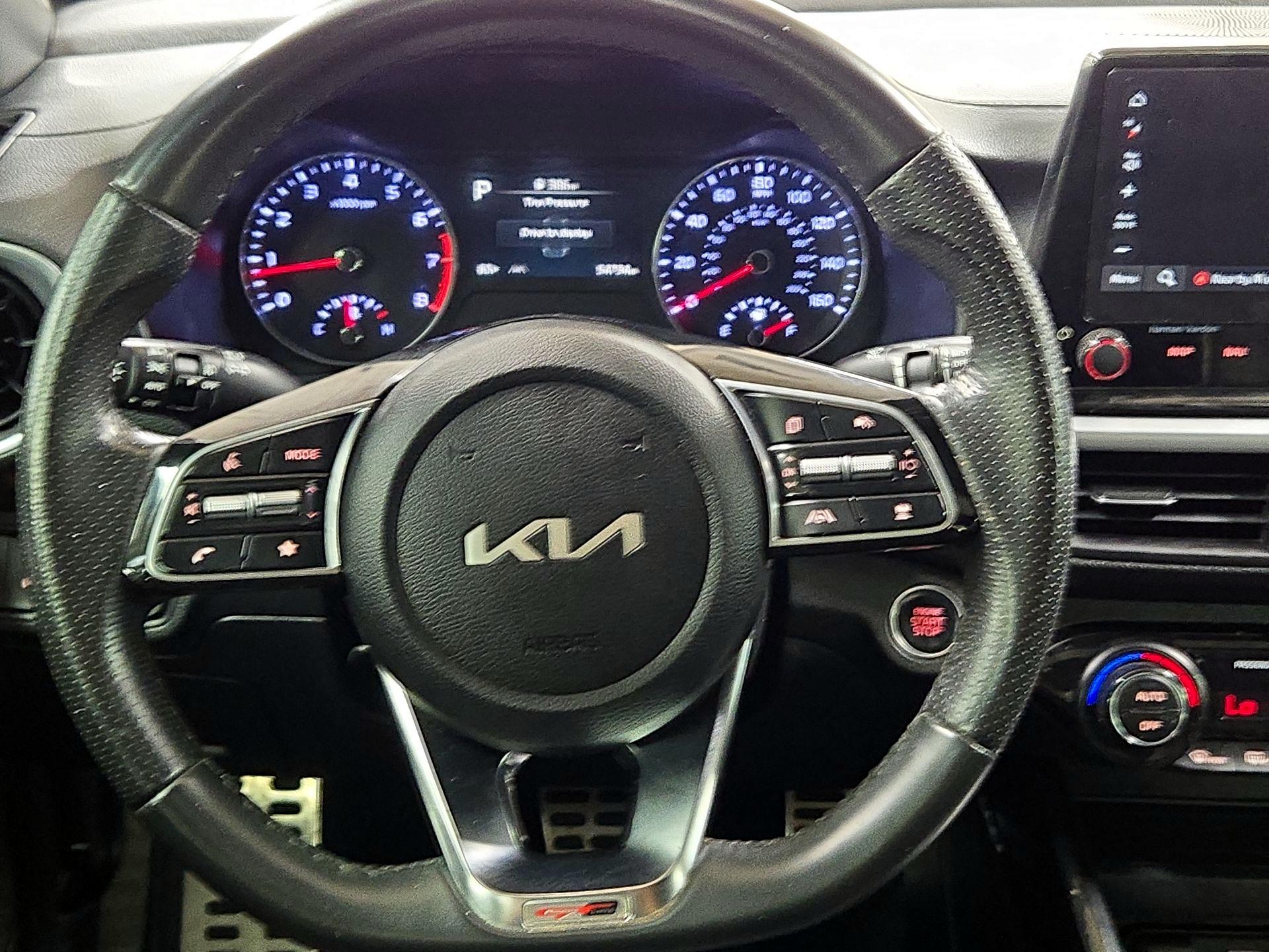 Thumbnail: 2024 Kia Forte - 10