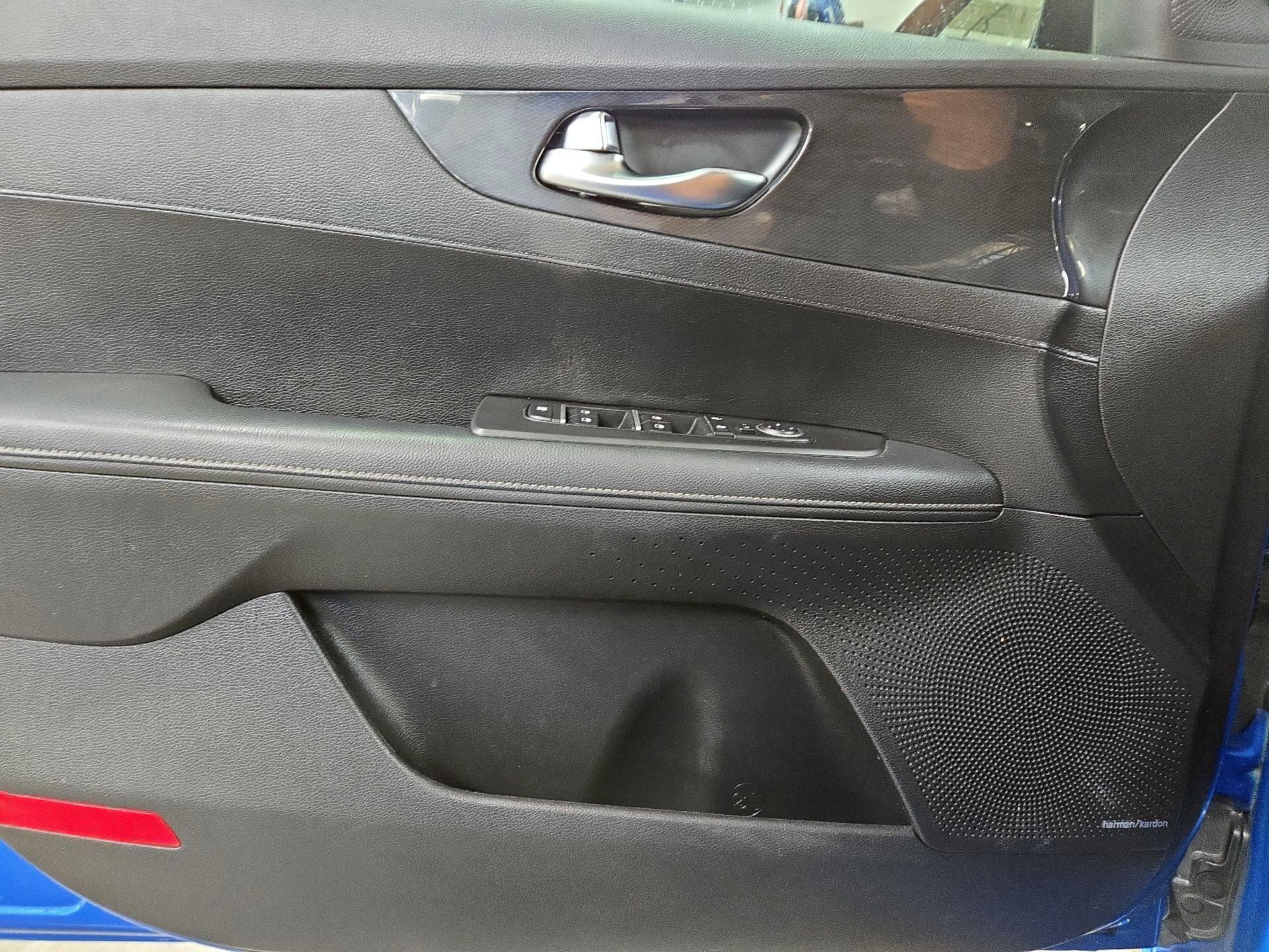 Thumbnail: 2024 Kia Forte - 12