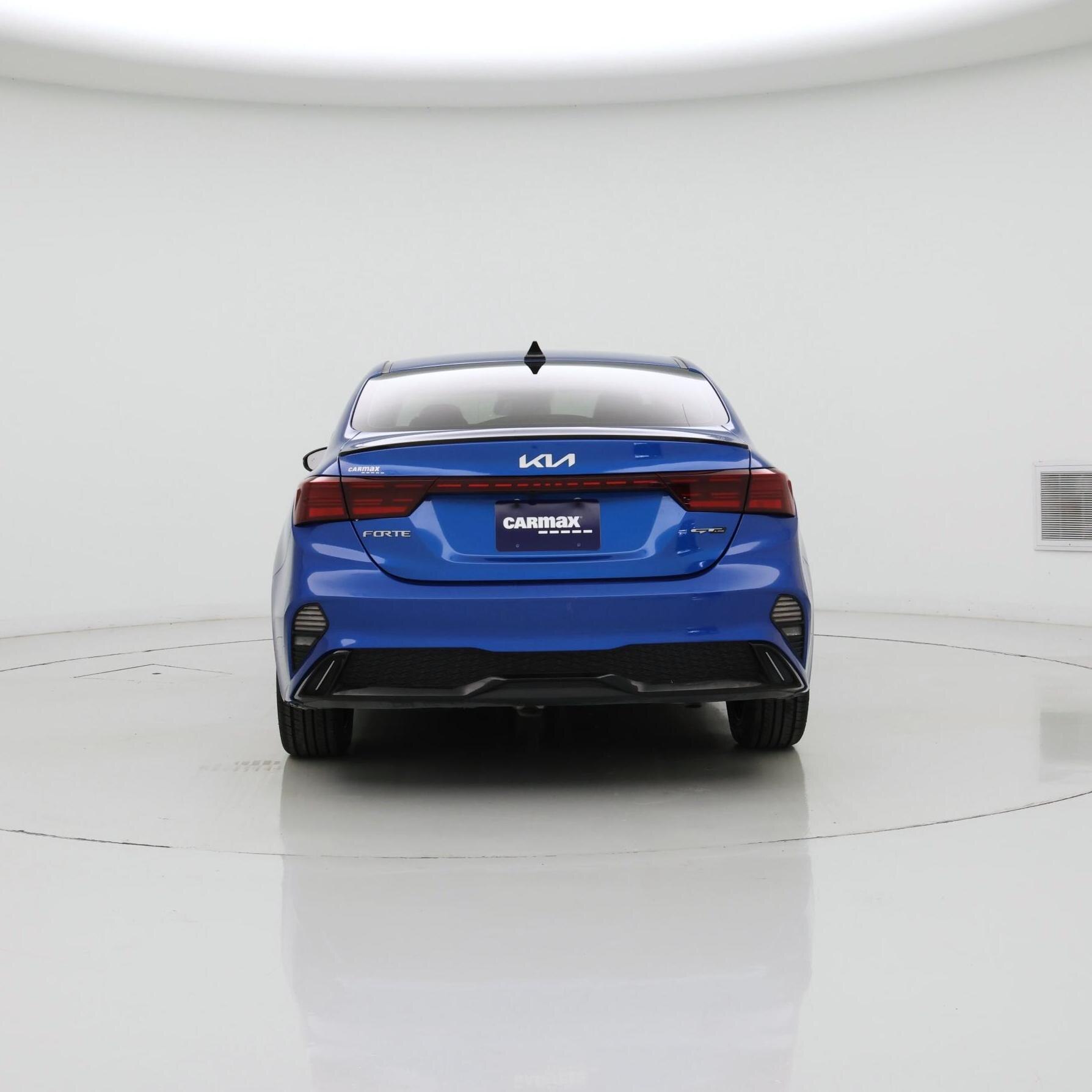Thumbnail: 2024 Kia Forte - 6