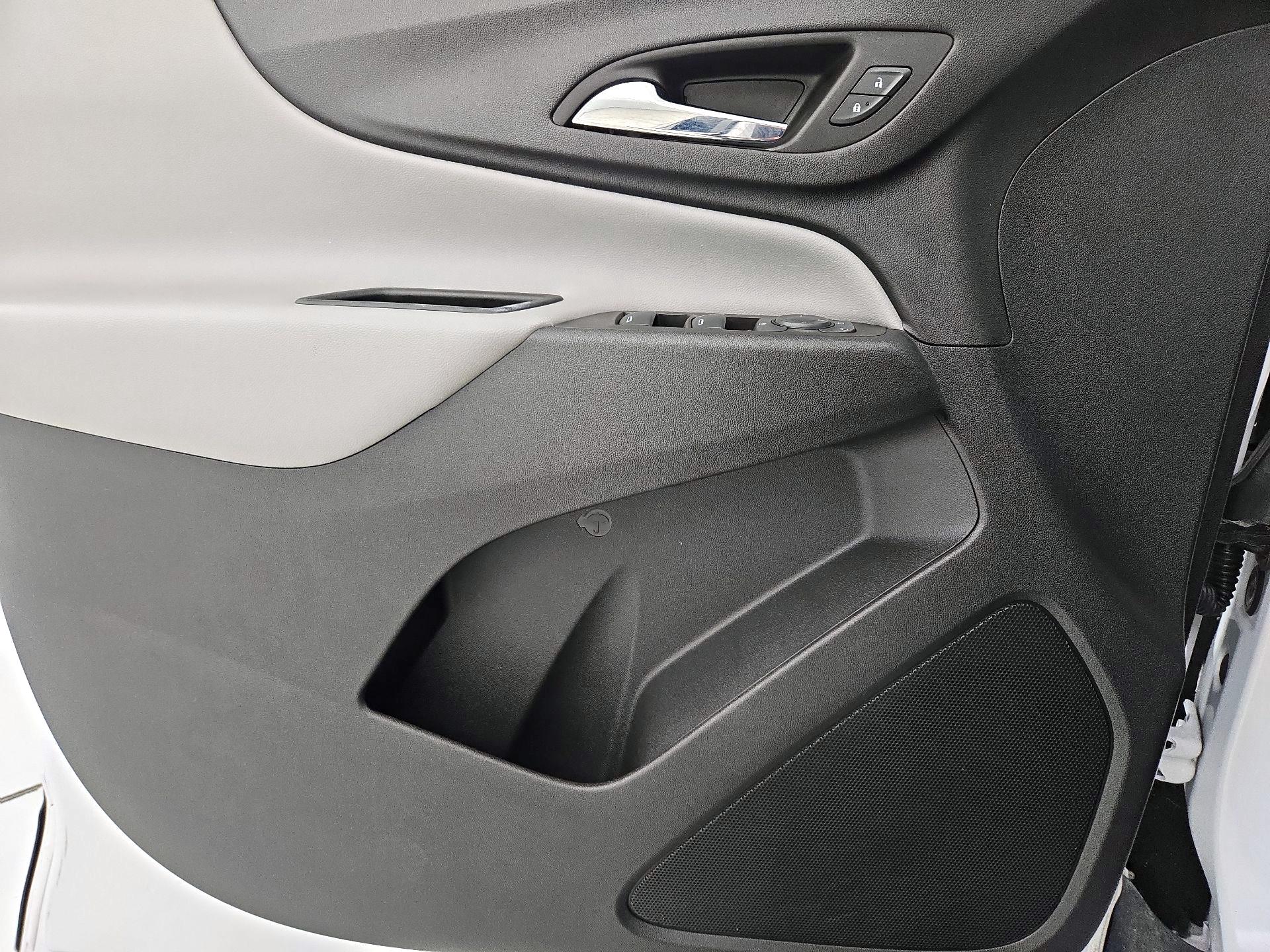 Thumbnail: 2022 Chevrolet Equinox - 12