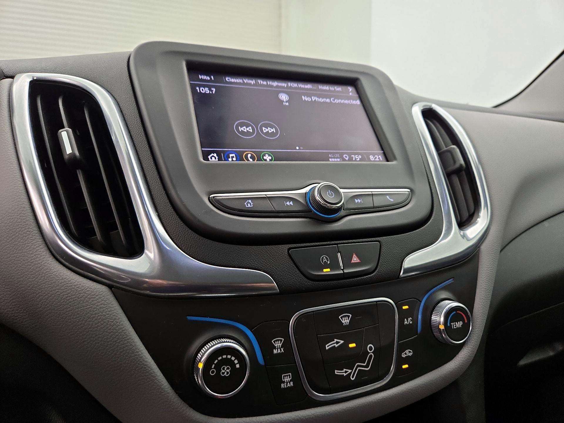Thumbnail: 2022 Chevrolet Equinox - 16