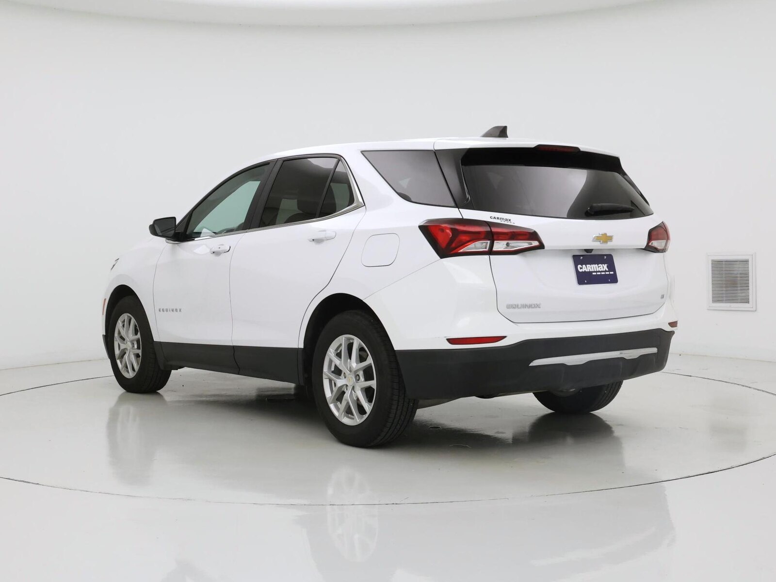 2022 Chevrolet Equinox LT - Photo 3