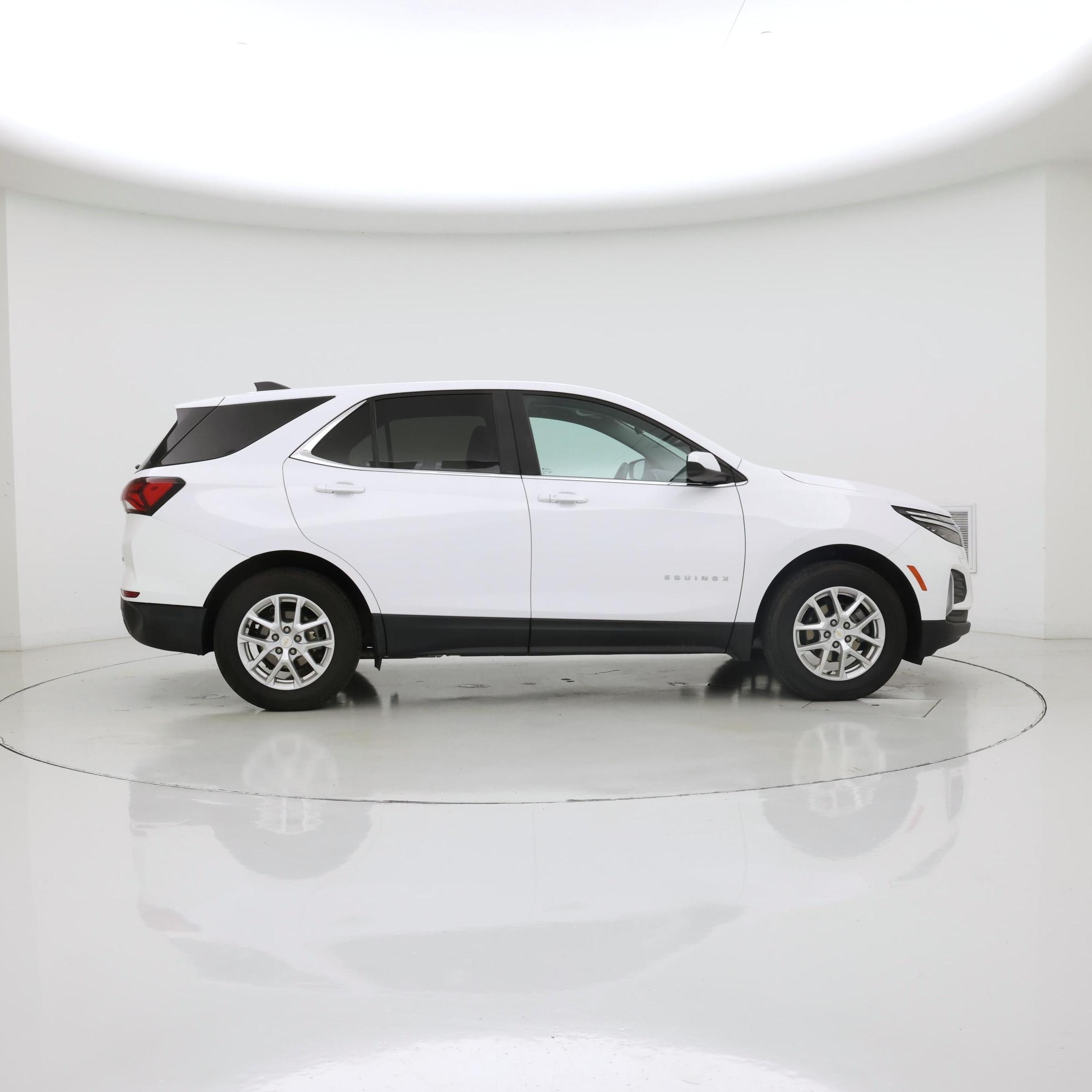 Thumbnail: 2022 Chevrolet Equinox - 7