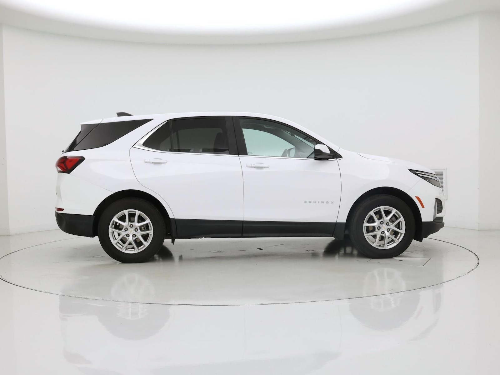 2022 Chevrolet Equinox LT - Photo 8