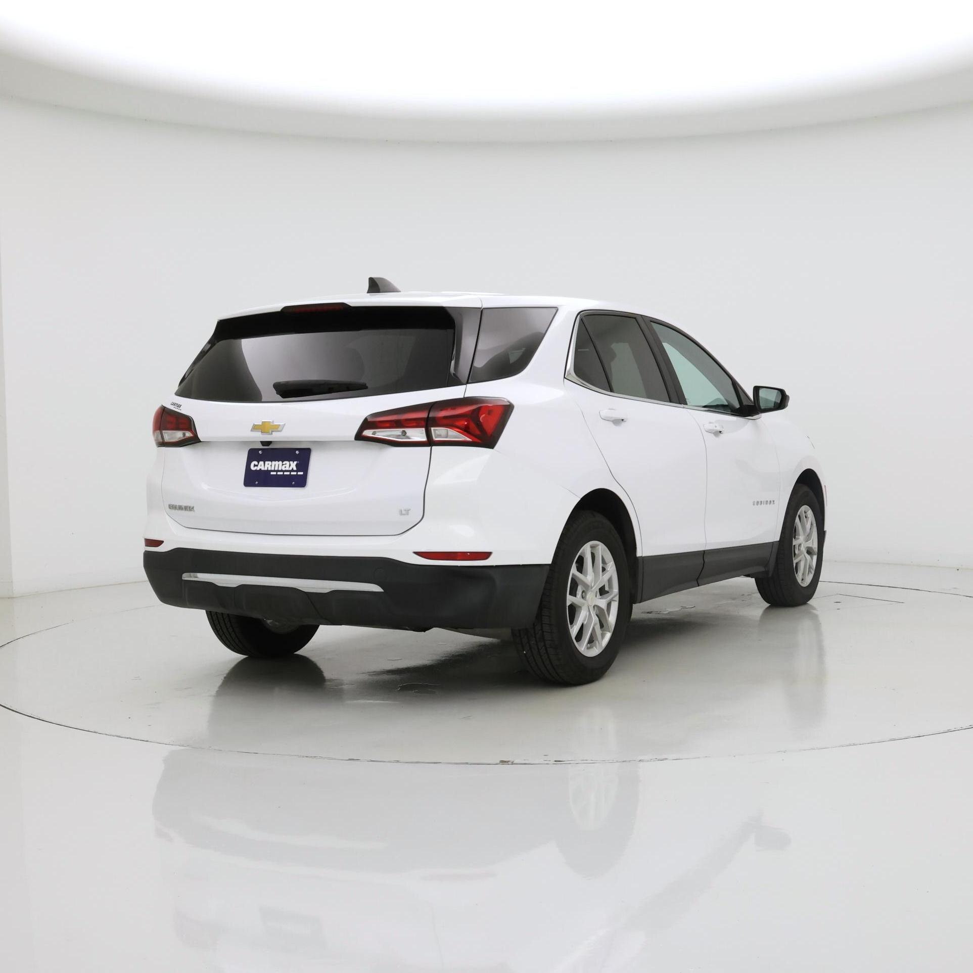 Thumbnail: 2022 Chevrolet Equinox - 8