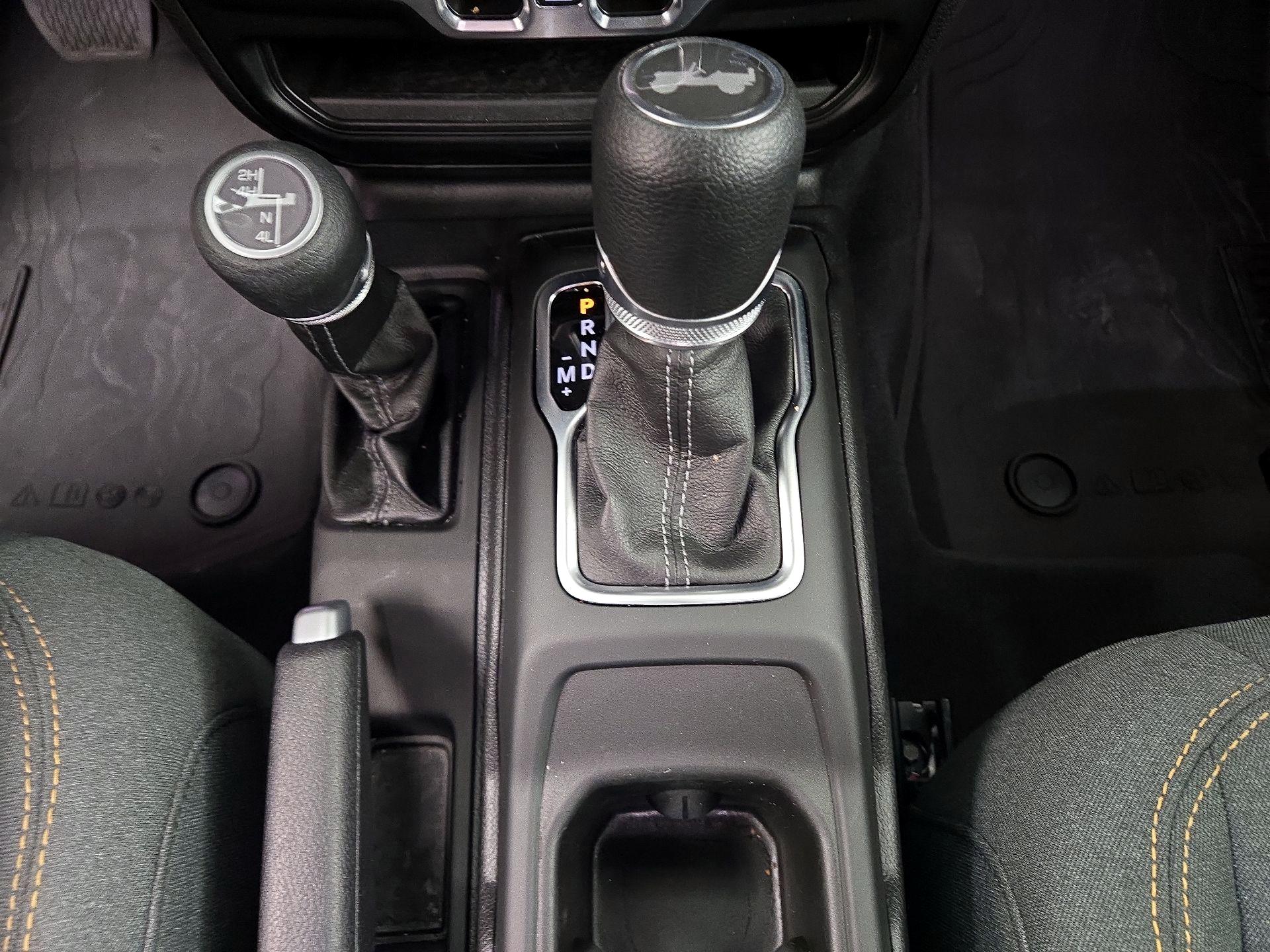 Thumbnail: 2025 Jeep Wrangler - 15