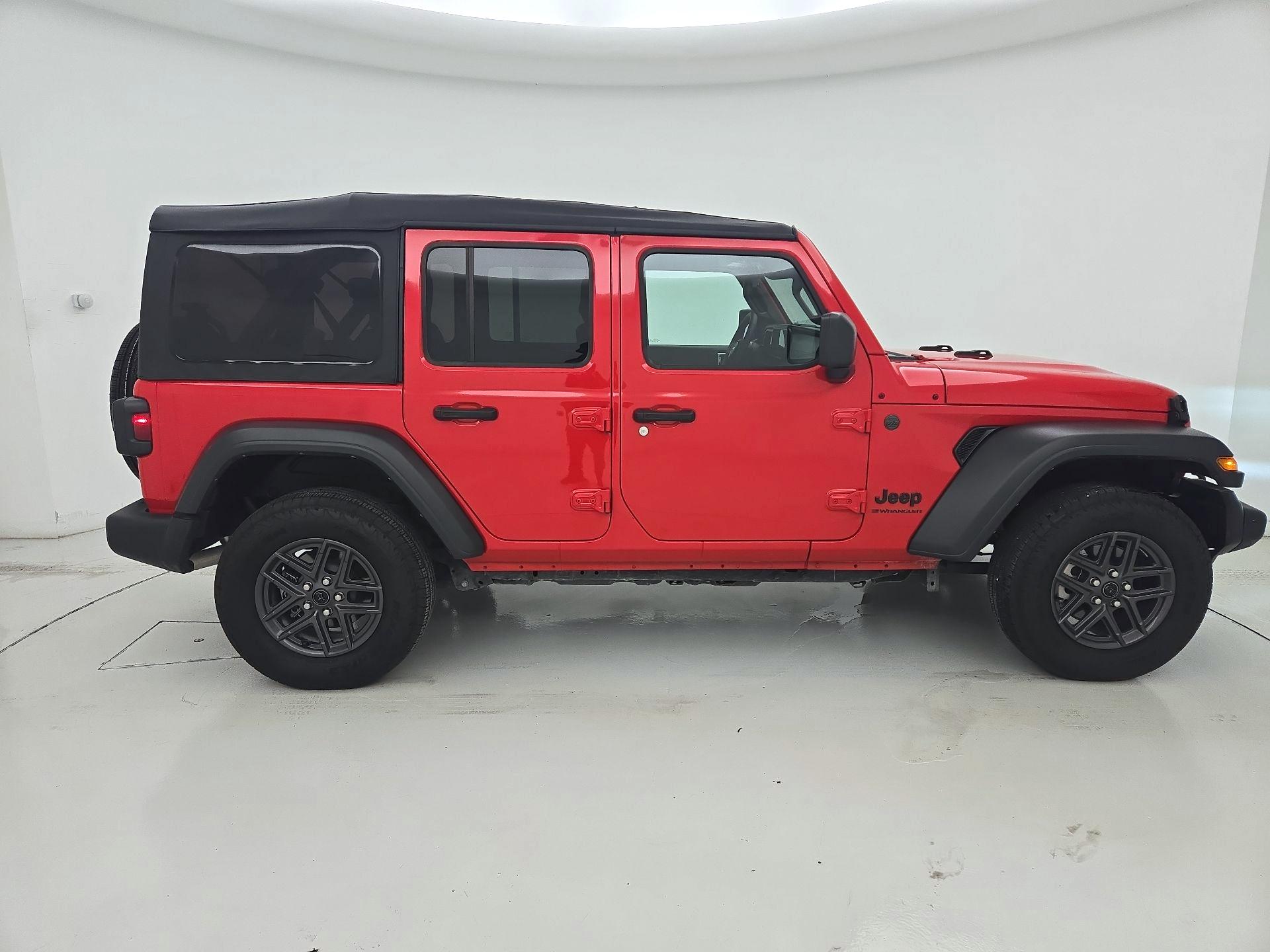 Thumbnail: 2025 Jeep Wrangler - 4