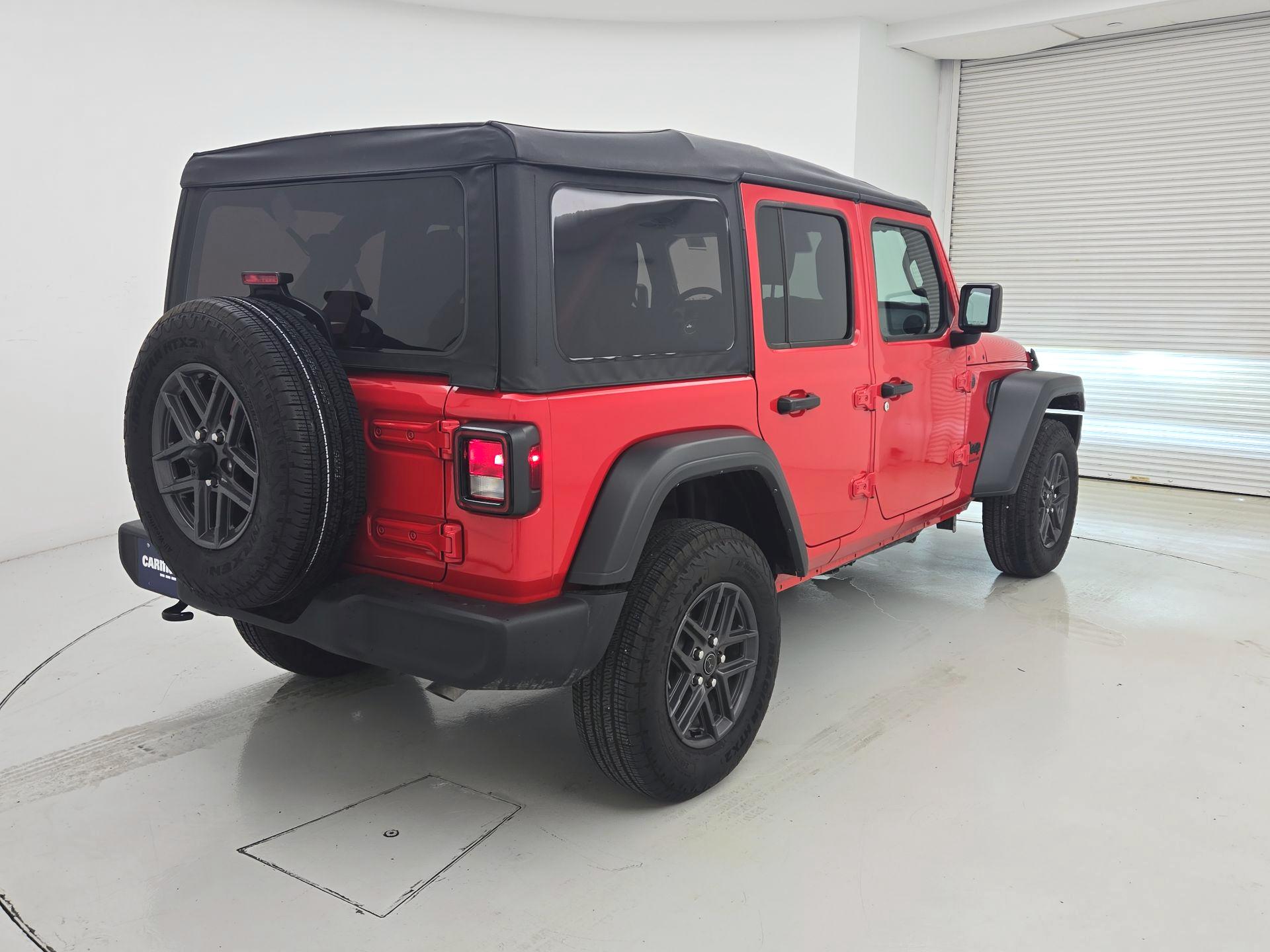 Thumbnail: 2025 Jeep Wrangler - 5