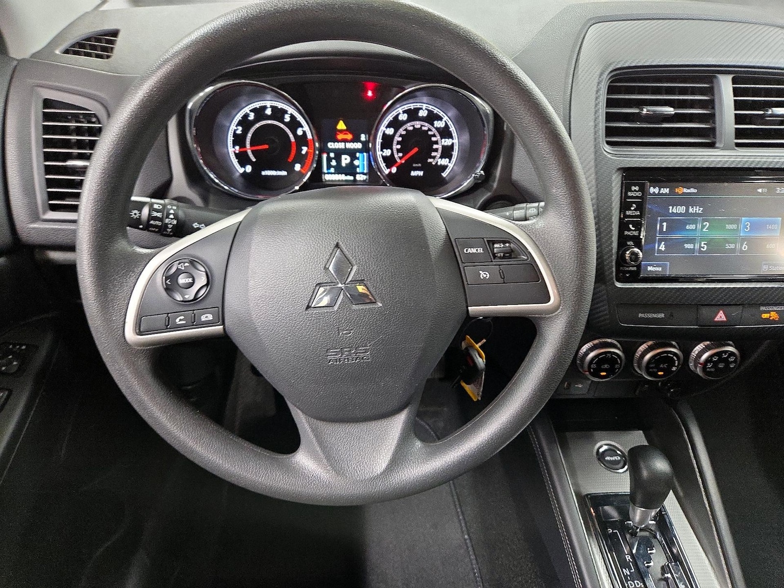 2025 Mitsubishi Outlander Sport ES - Photo 11