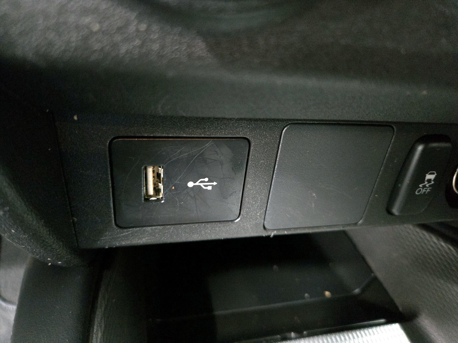 2025 Mitsubishi Outlander Sport ES - Photo 19