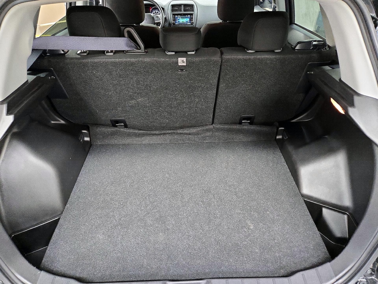 2025 Mitsubishi Outlander Sport ES - Photo 21
