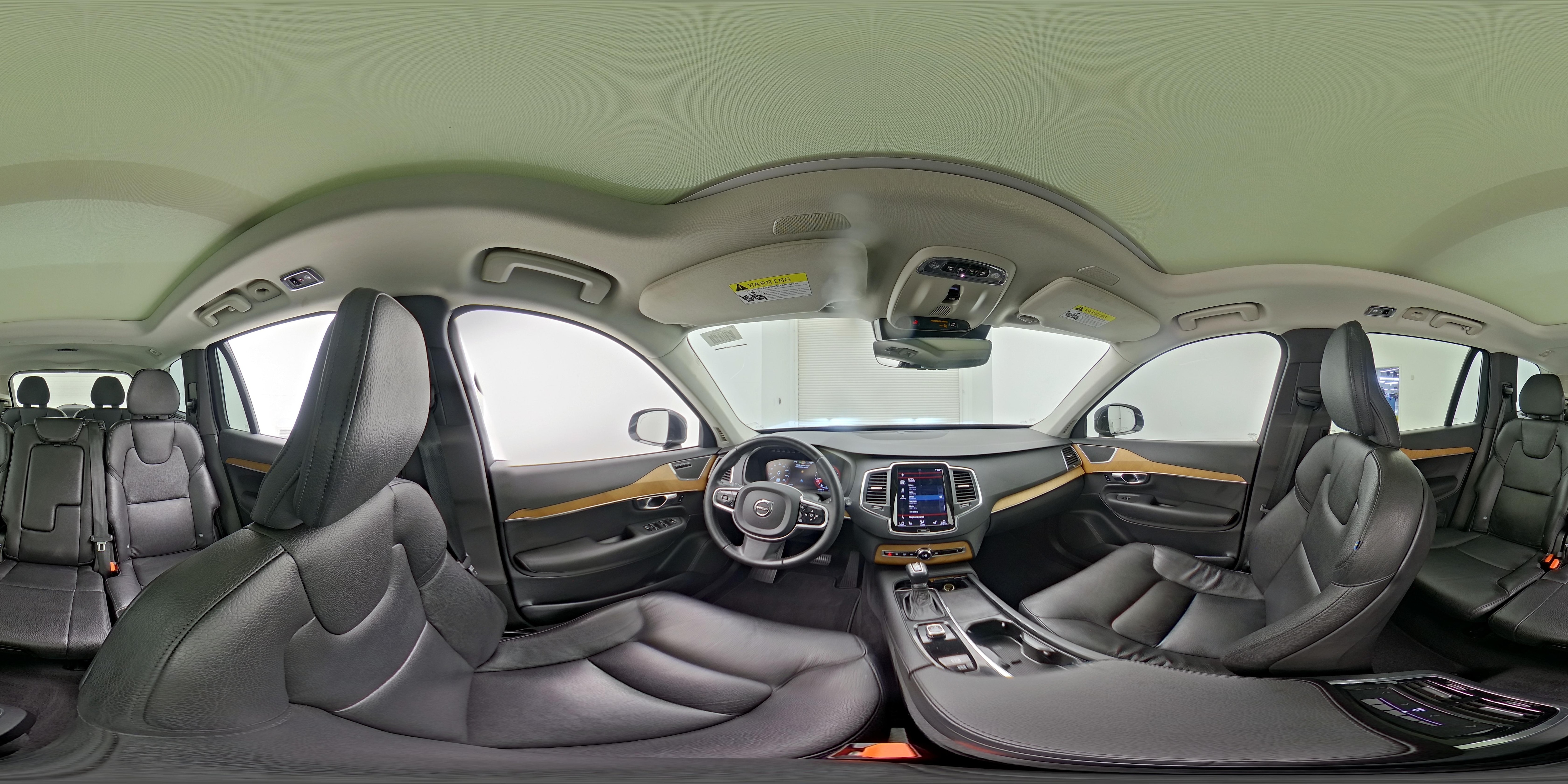 2022 Volvo XC90 Momentum - Photo 27