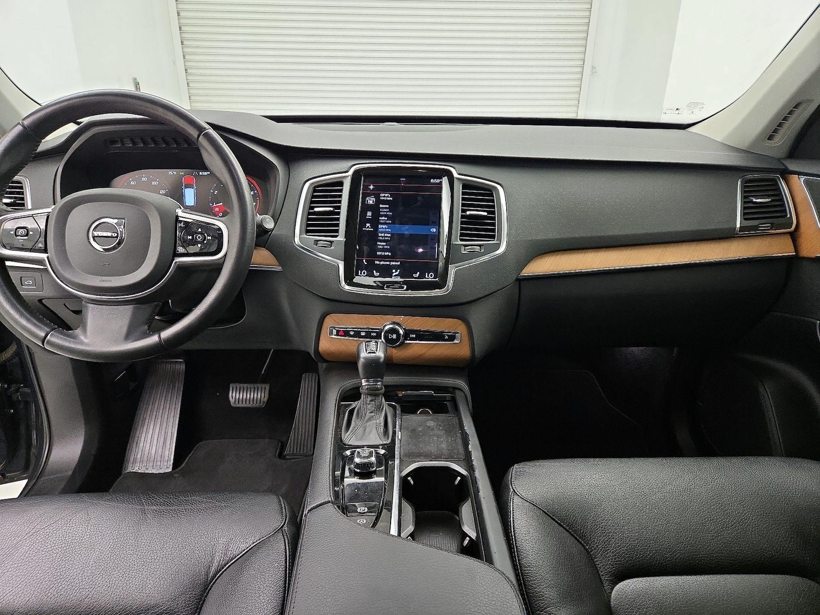 2022 Volvo XC90 Momentum - Photo 10
