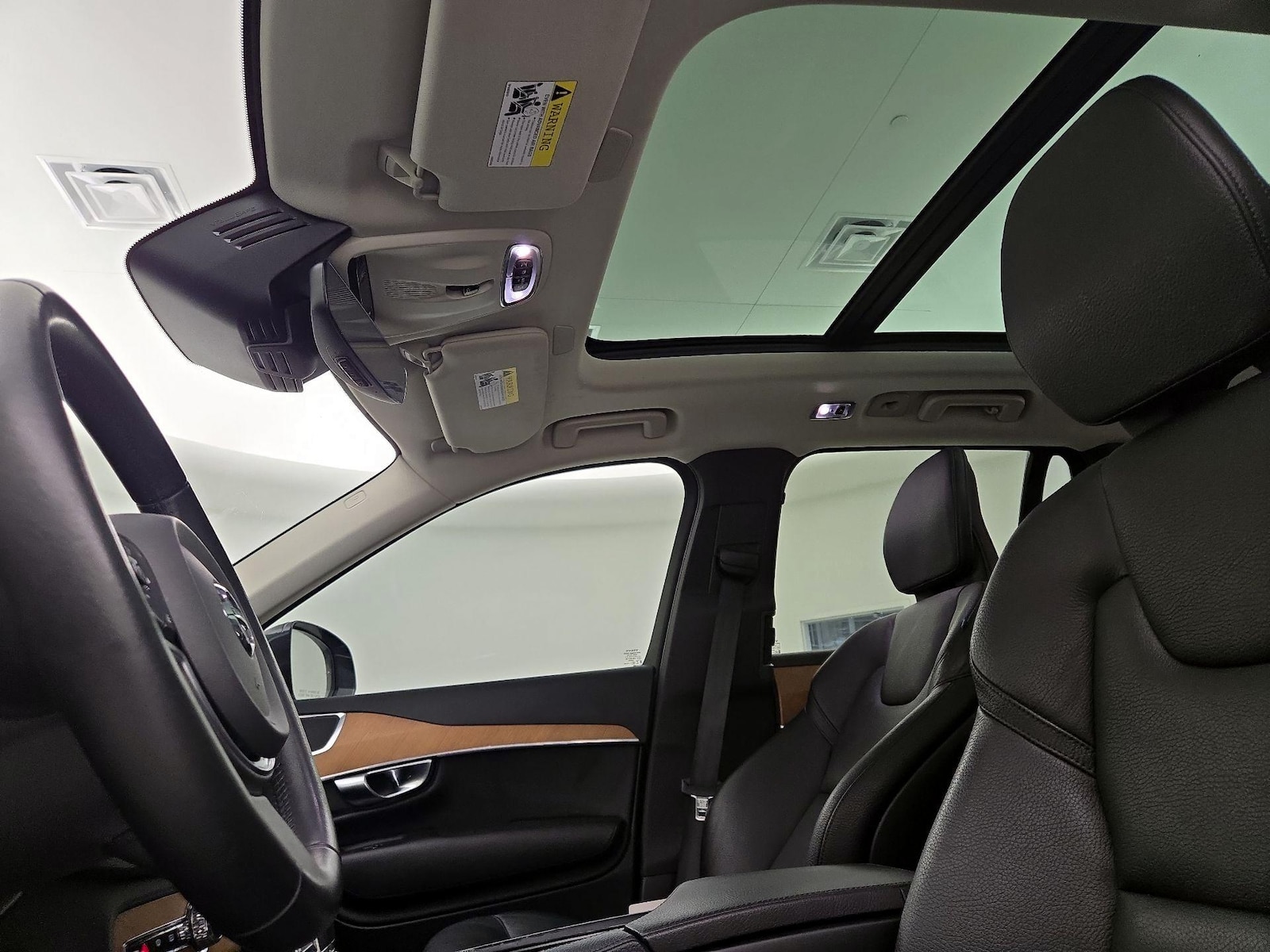 2022 Volvo XC90 Momentum - Photo 21